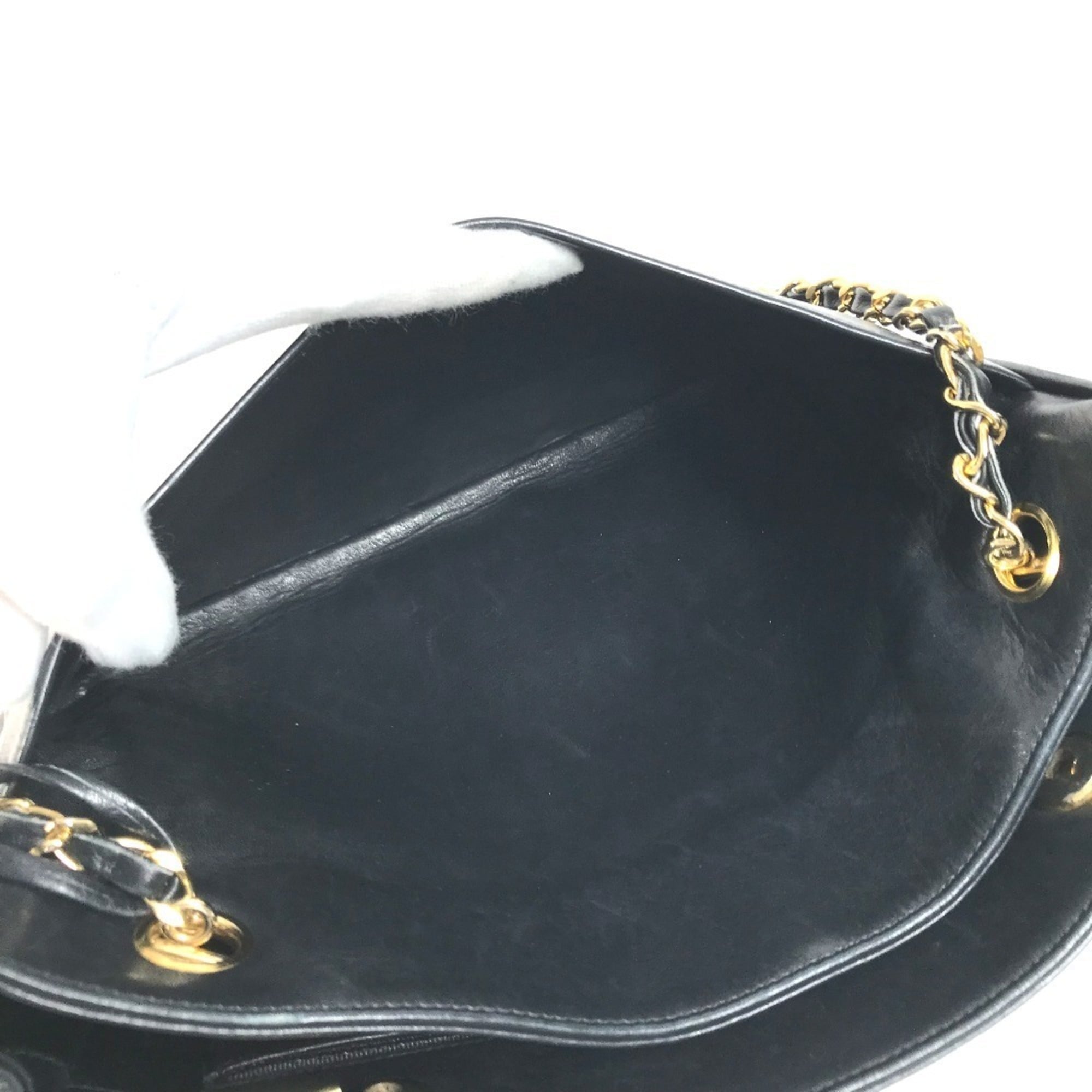Chanel Black Quilting Shoulder Bag Tote Bag (Pre-Owned)