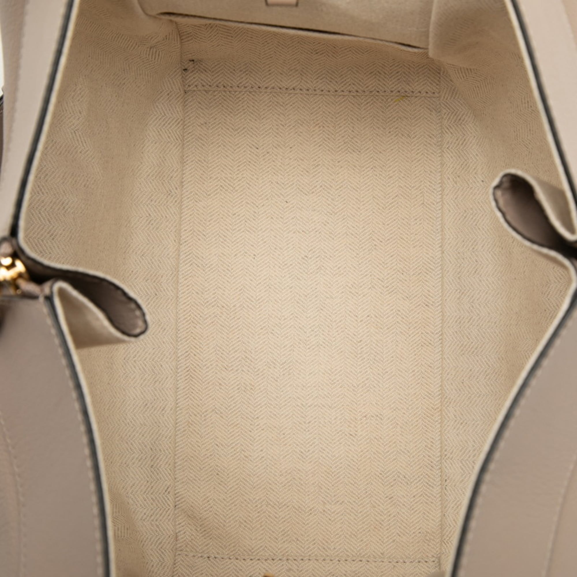 Loewe Beige Leather Handbag Shoulder Bag (Pre-Owned)