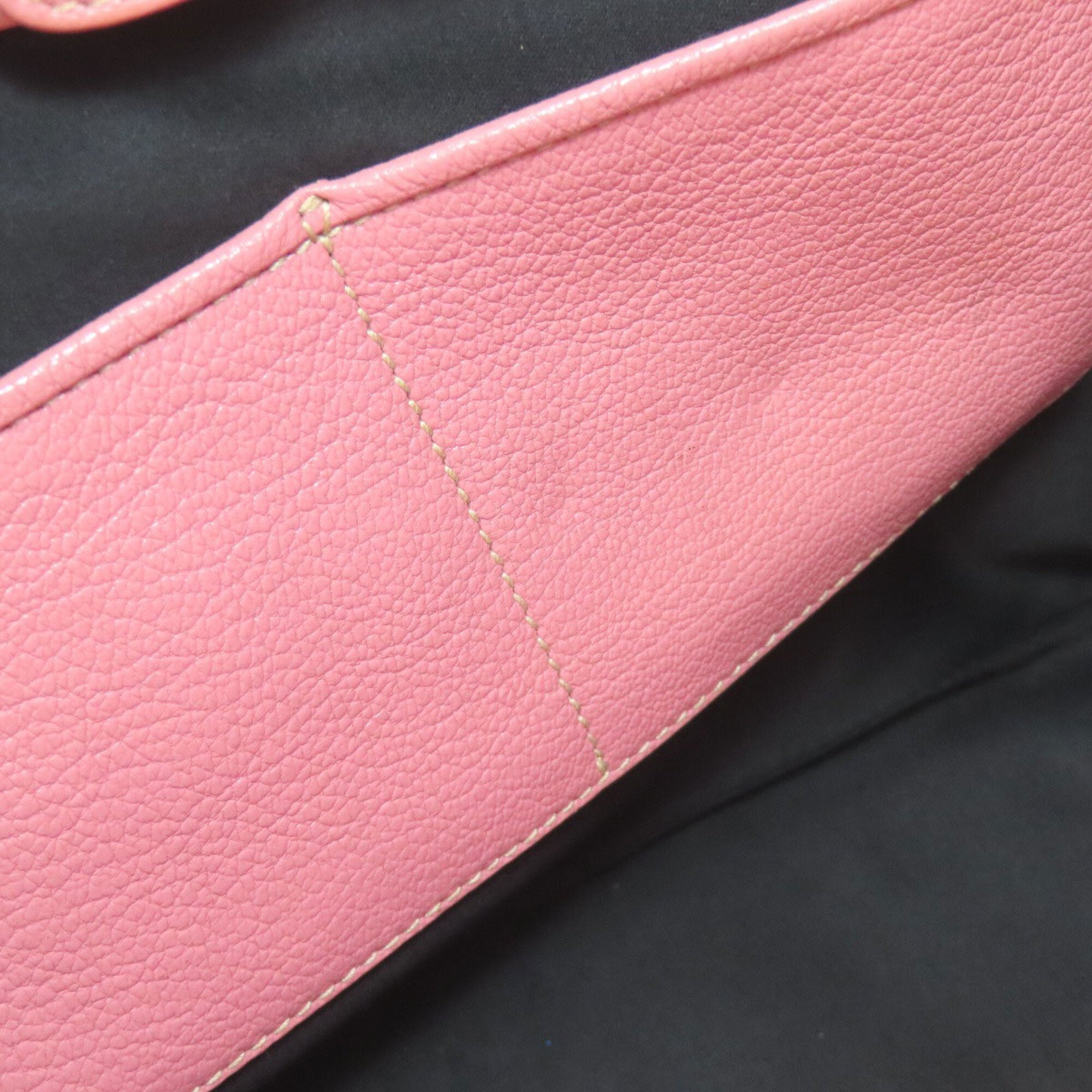Miu Miu Pink Leather Handbag (Pre-Owned)