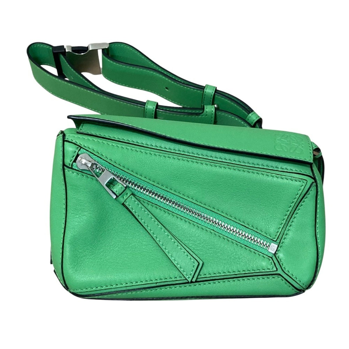 Loewe Green Shoulder Bag Sling Bag (Pre-Owned)