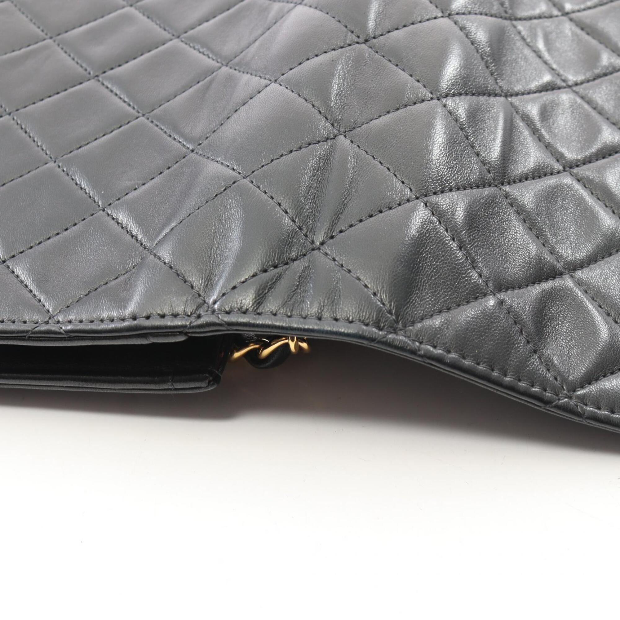 Chanel Matelasse Black Leather Handbag Shoulder Bag (Pre-Owned)