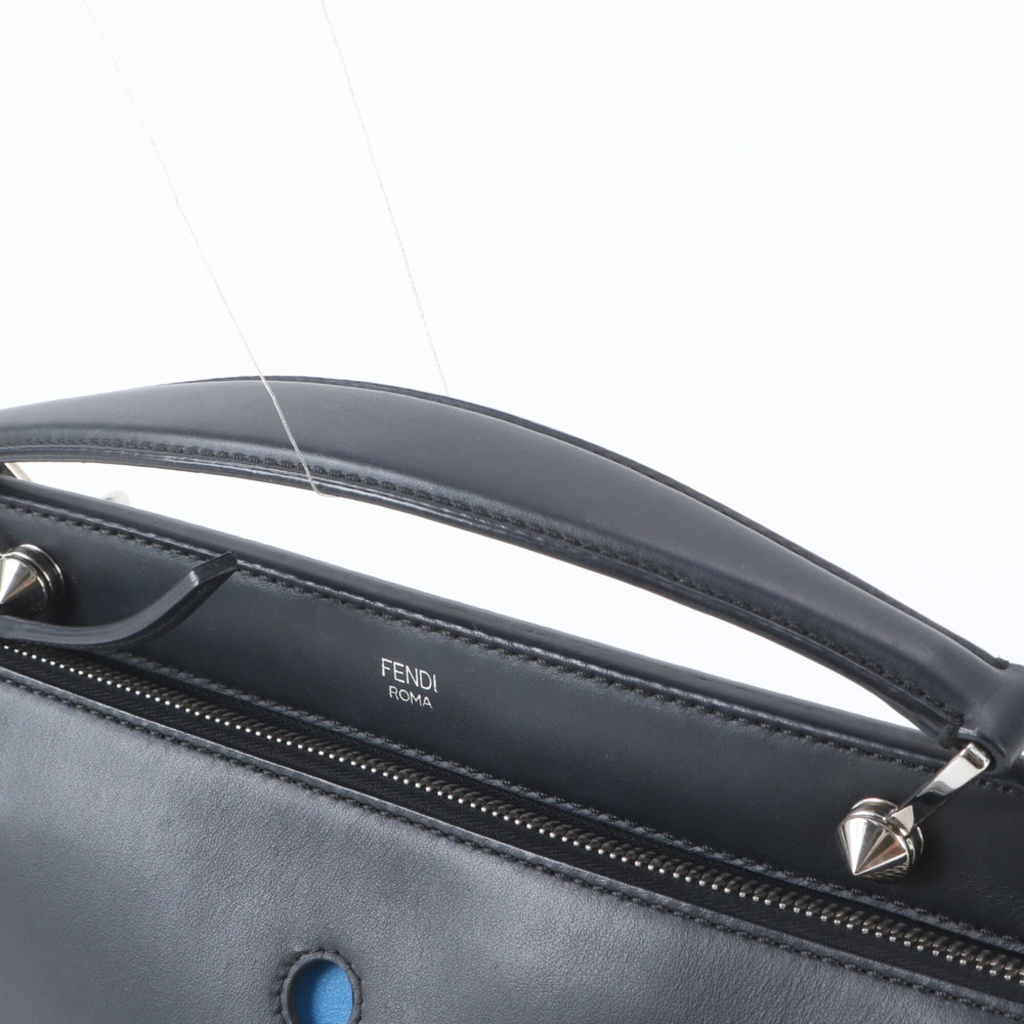 Fendi Black Leather Handbag (Pre-Owned)