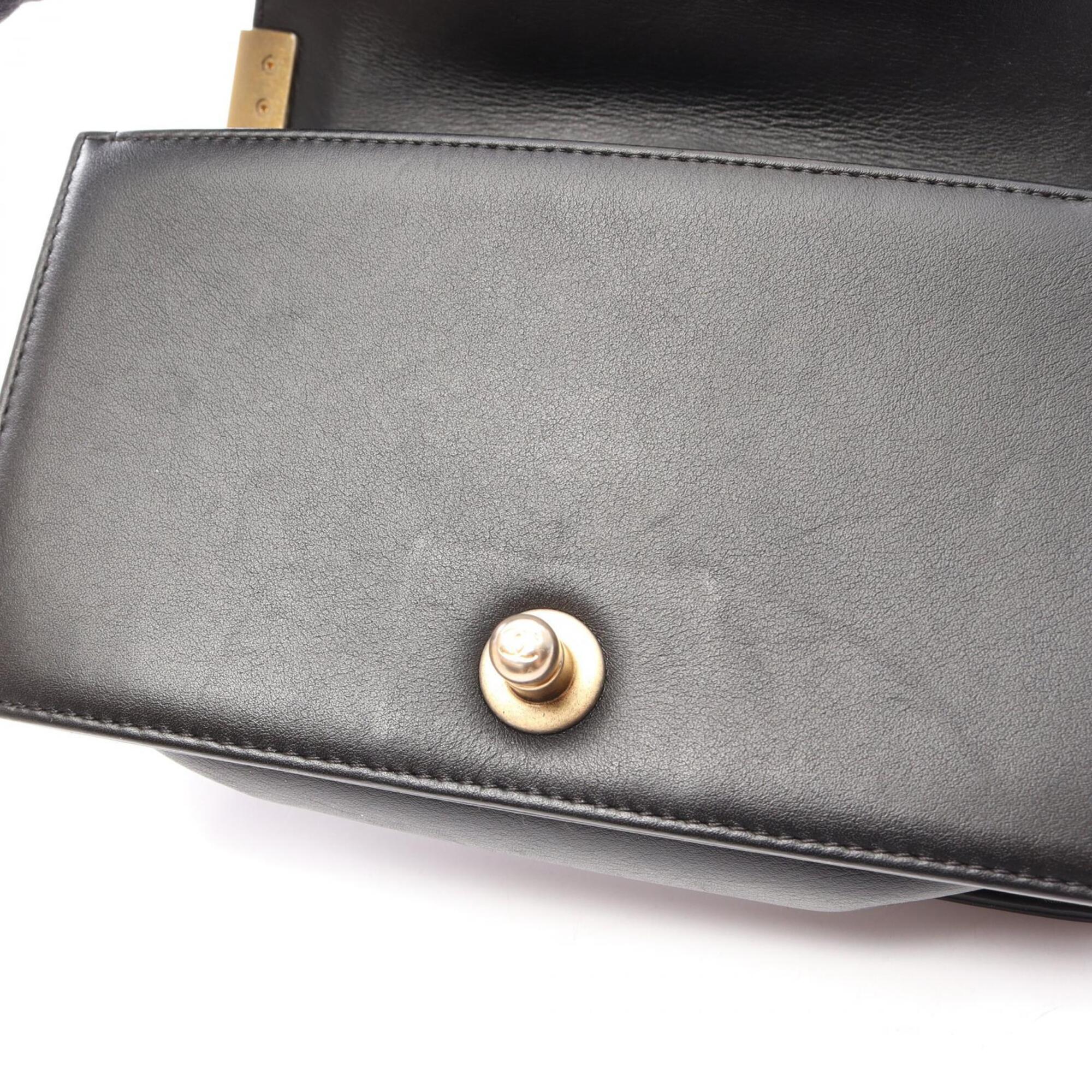 Chanel Black Leather Handbag Shoulder Bag (Pre-Owned)
