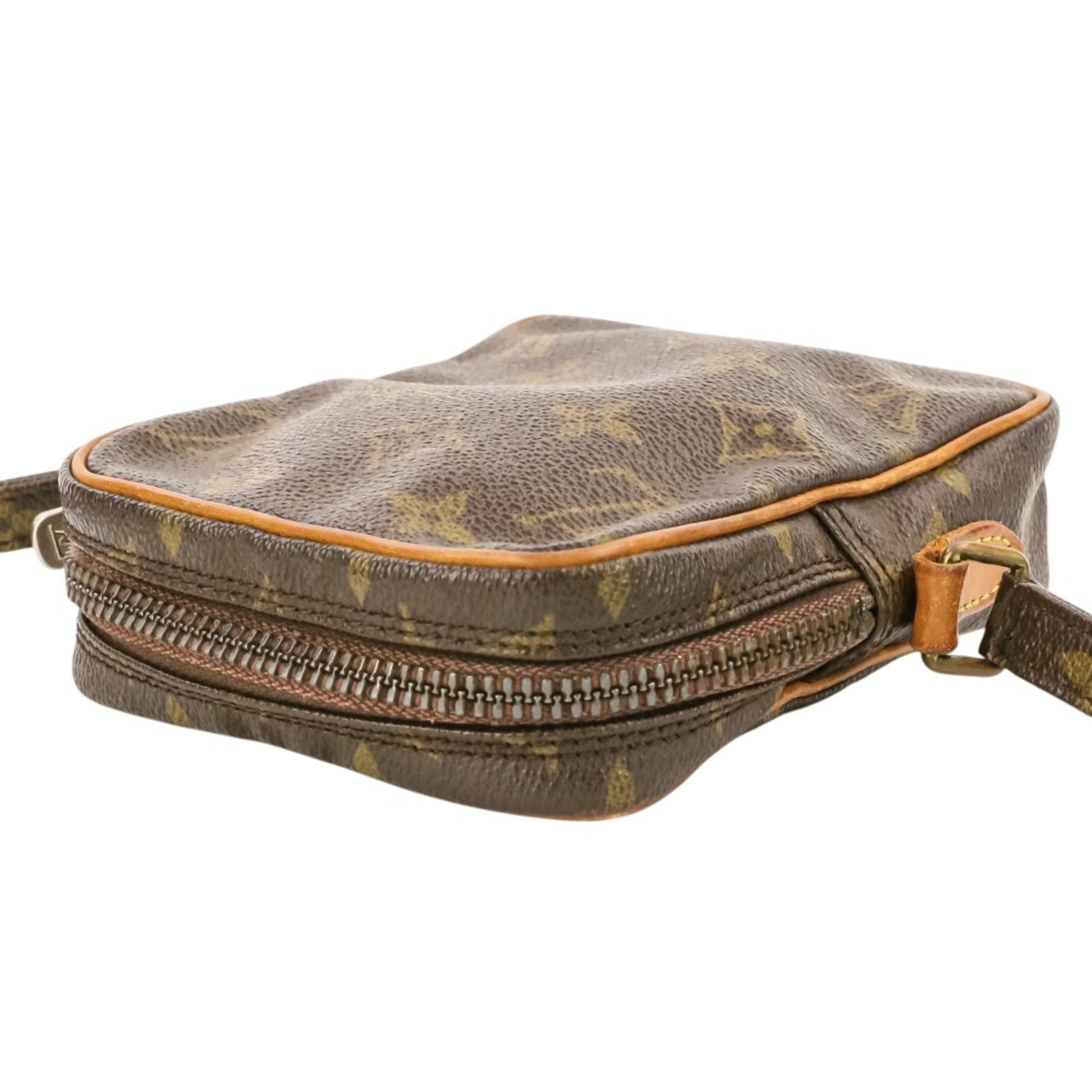 Louis Vuitton Brown Shoulder Bag (Pre-Owned)
