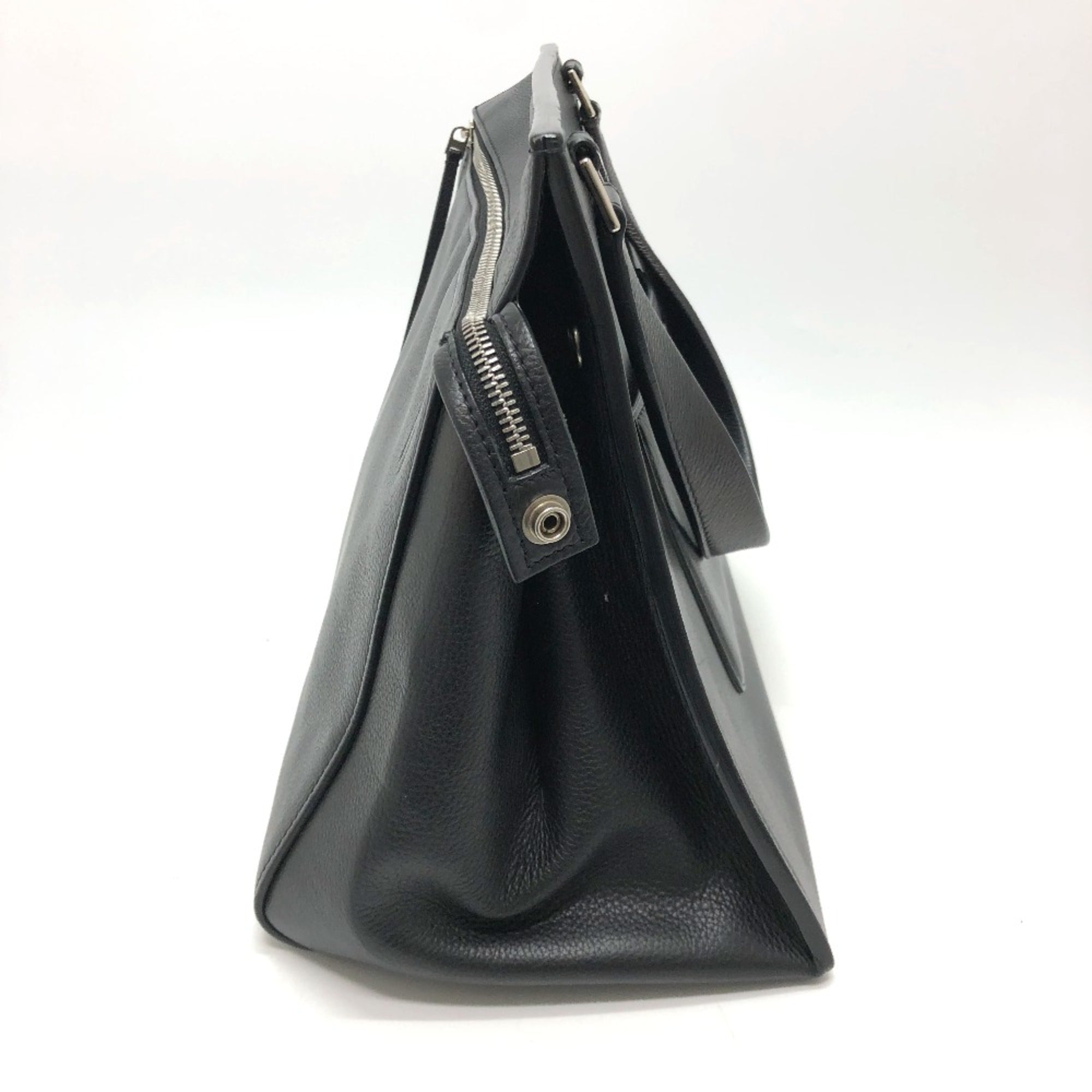 Celine Black Leather Shoulder Bag (Pre-Owned)