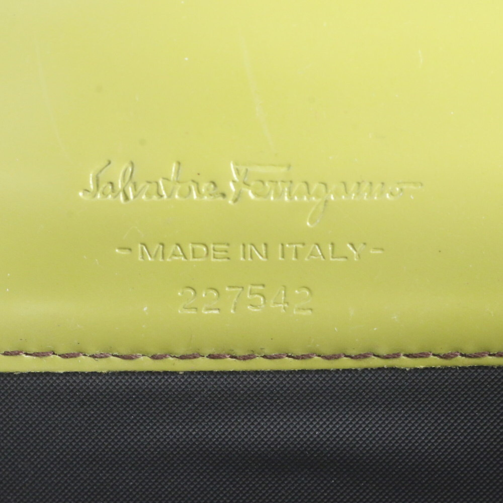 Salvatore Ferragamo Gancini Green Khaki Leather Clutch Bag Handbag Pouch Tote Bag (Pre-Owned)