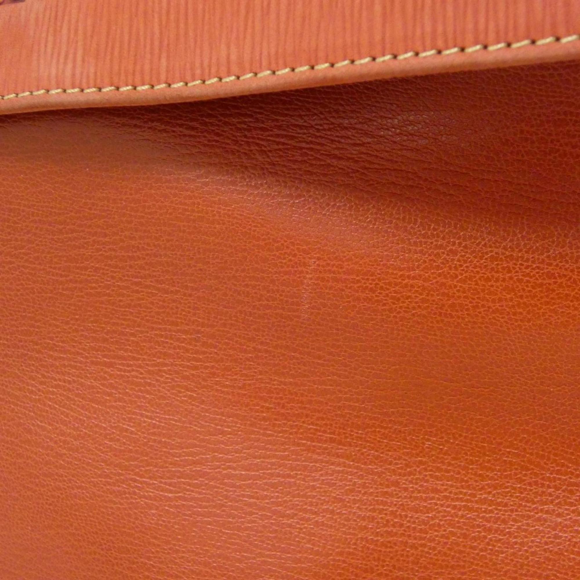 Loewe Red Color Leather Handbag (Pre-Owned)