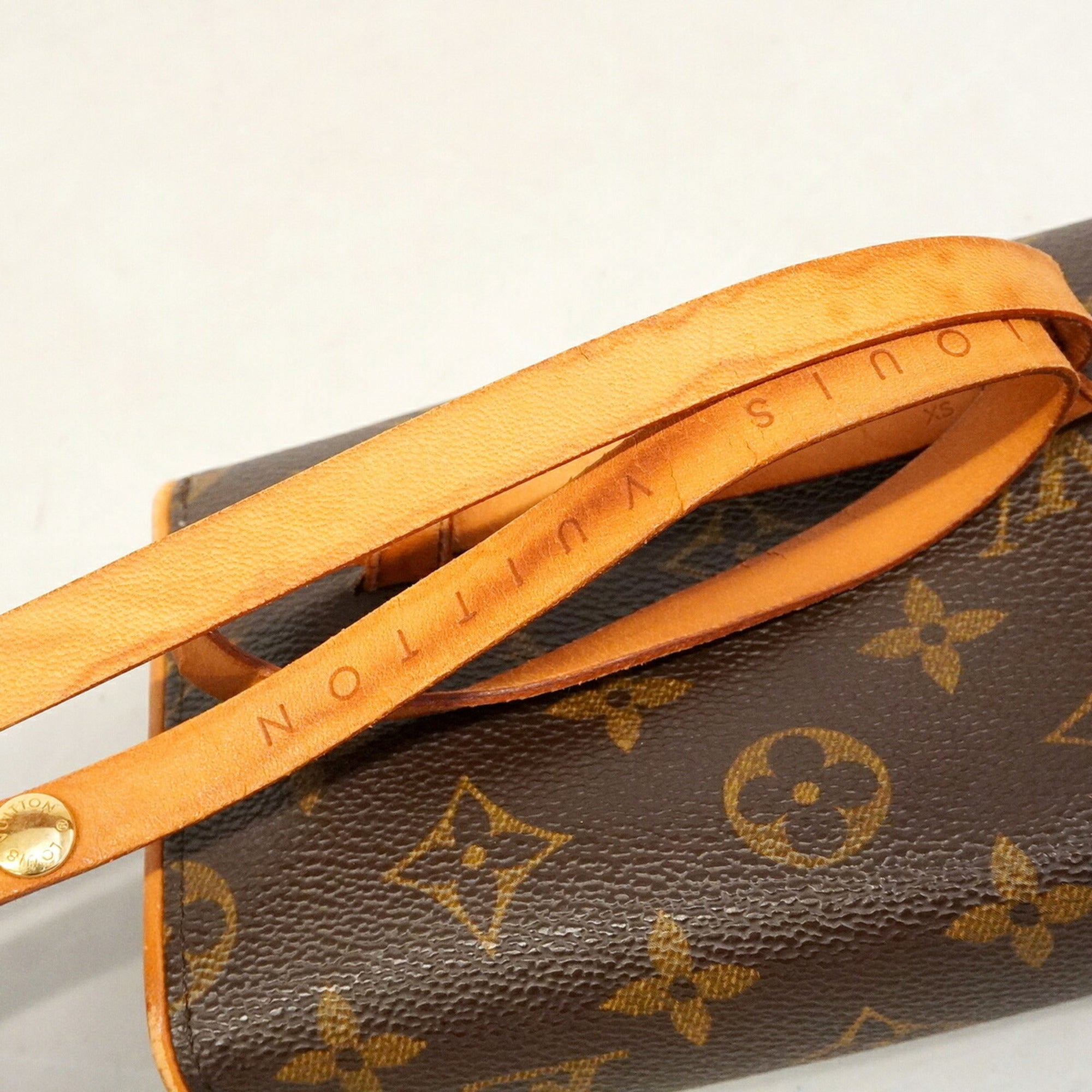 Louis Vuitton Brown Fanny Pack (Pre-Owned)
