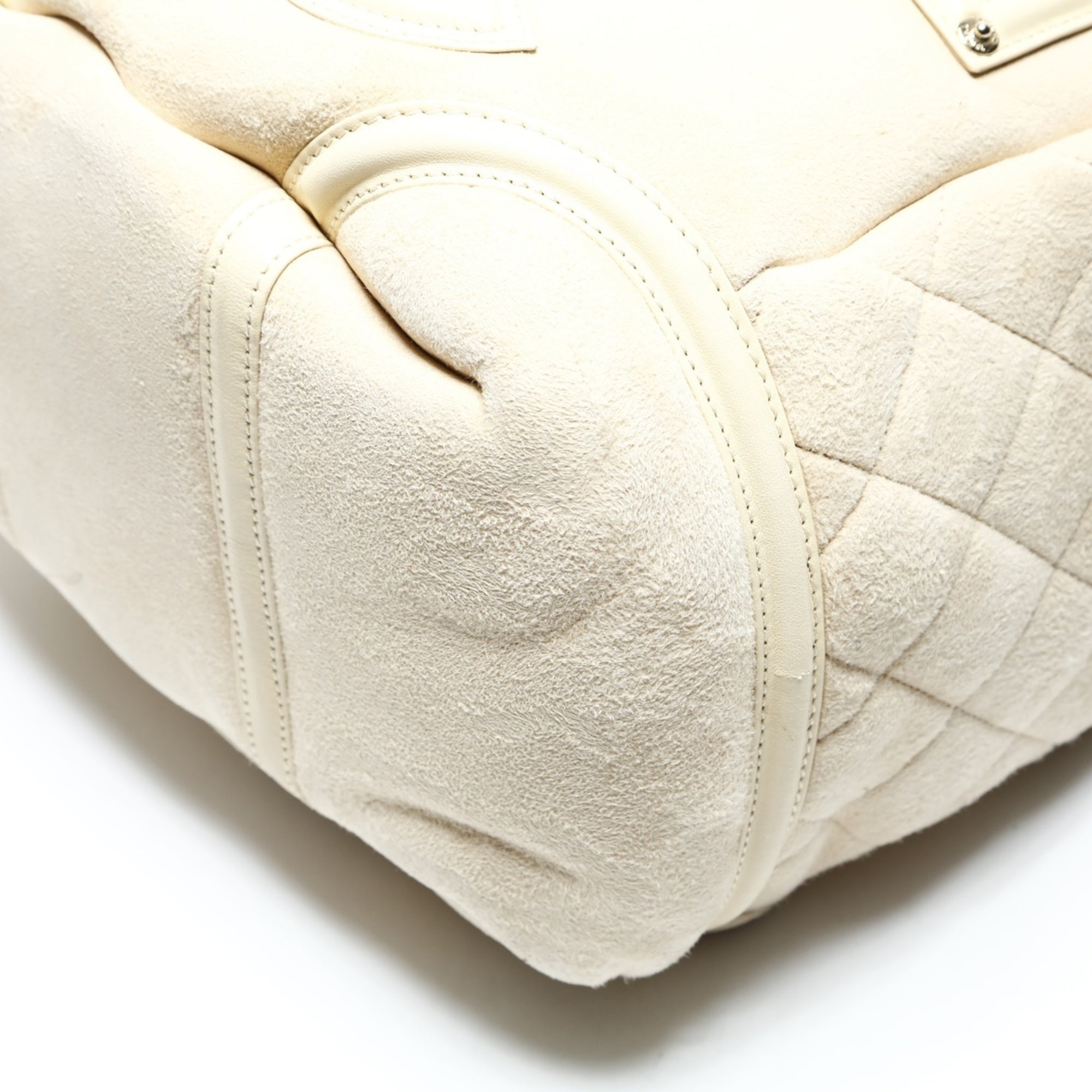 Chanel Beige Handbag (Pre-Owned)