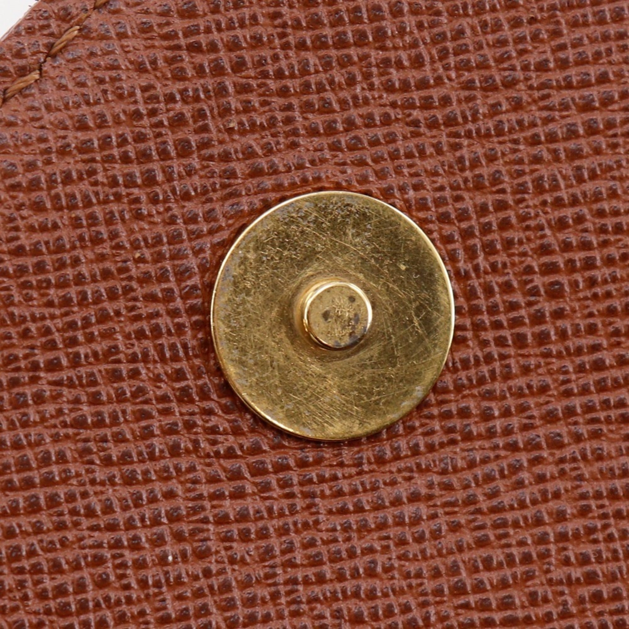 Louis Vuitton Brown Monogram Canvas Shoulder Bag (Pre-Owned)