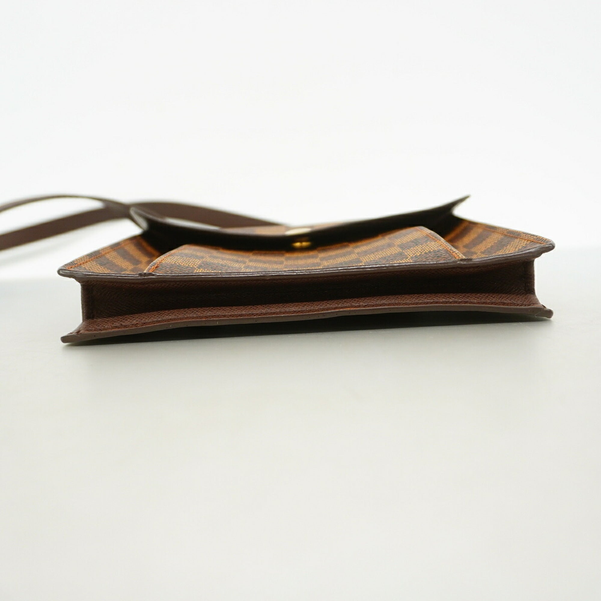 Louis Vuitton Ebene Shoulder Bag (Pre-Owned)