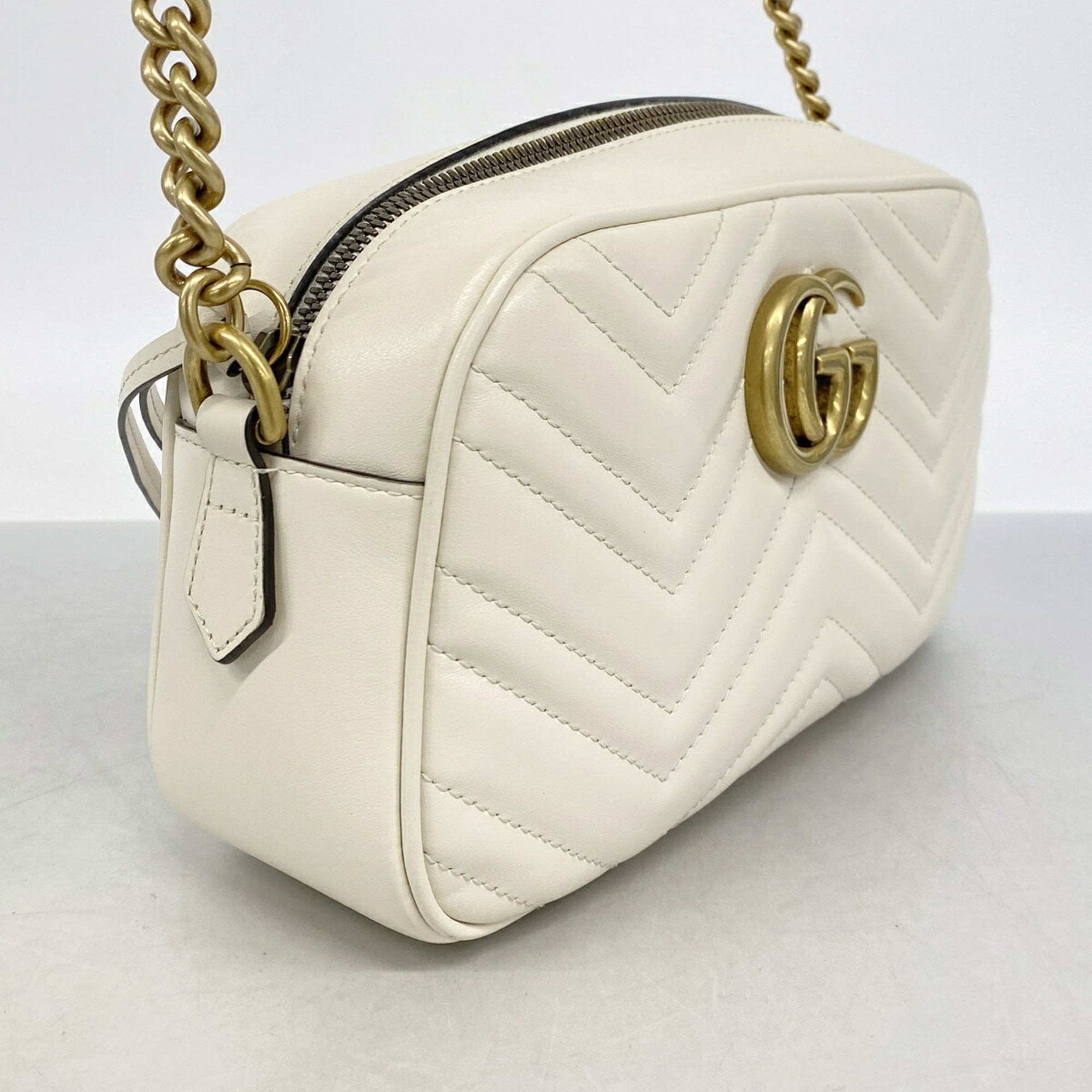 Gucci Ivory Leather Shoulder Bag (Pre-Owned)