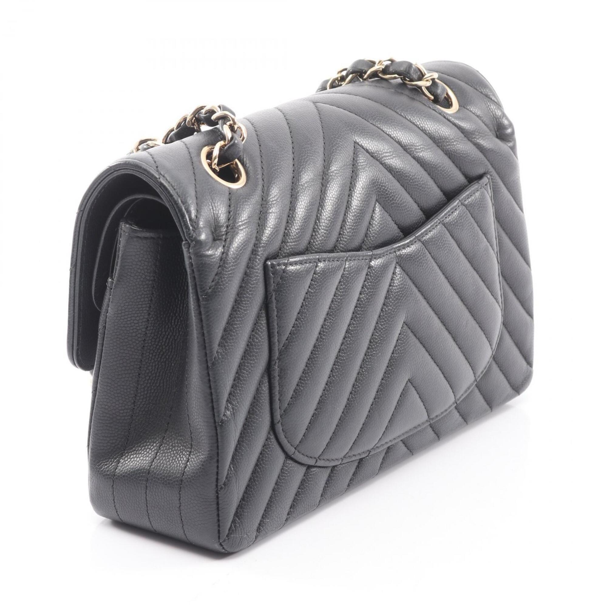 Chanel Black Grained Calfskin Handbag Shoulder Bag (Pre-Owned)