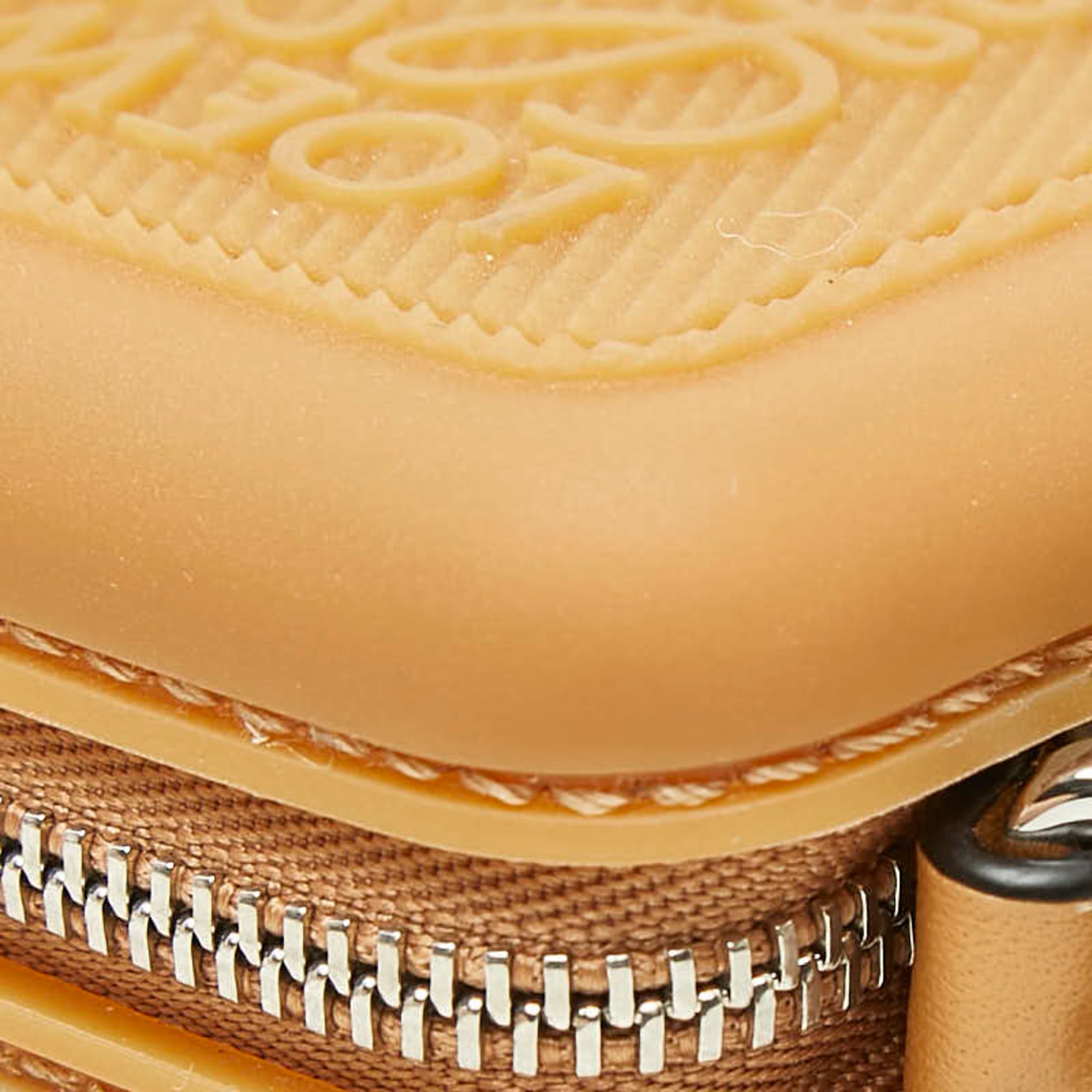 Loewe Brown Rubber Leather Coin Purse/Coin Case (Pre-Owned)
