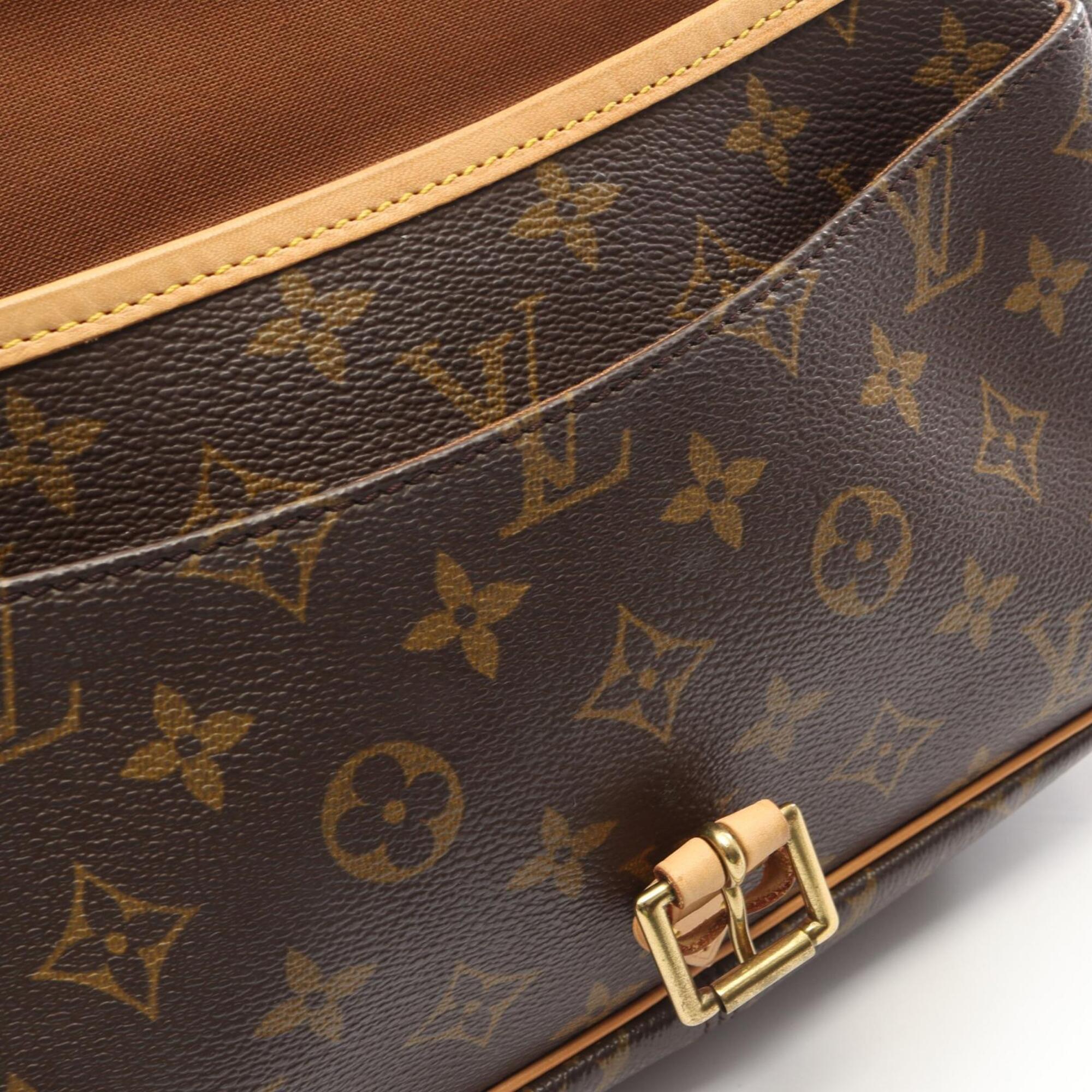 Louis Vuitton Brown Pvc Leather Handbag Shoulder Bag (Pre-Owned)