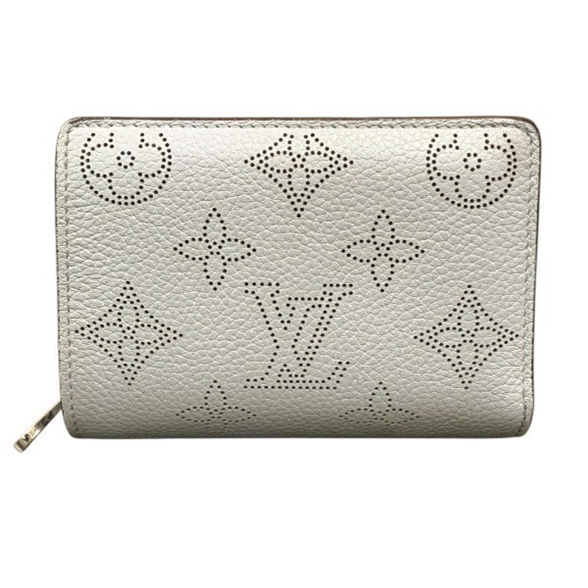 Louis Vuitton Gray Wallet (Bi-Fold) (Pre-Owned)