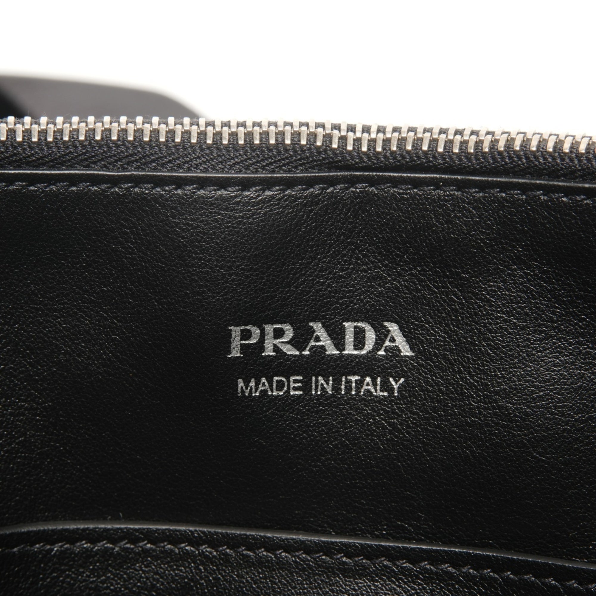 Prada Black Handbag Shoulder Bag (Pre-Owned)