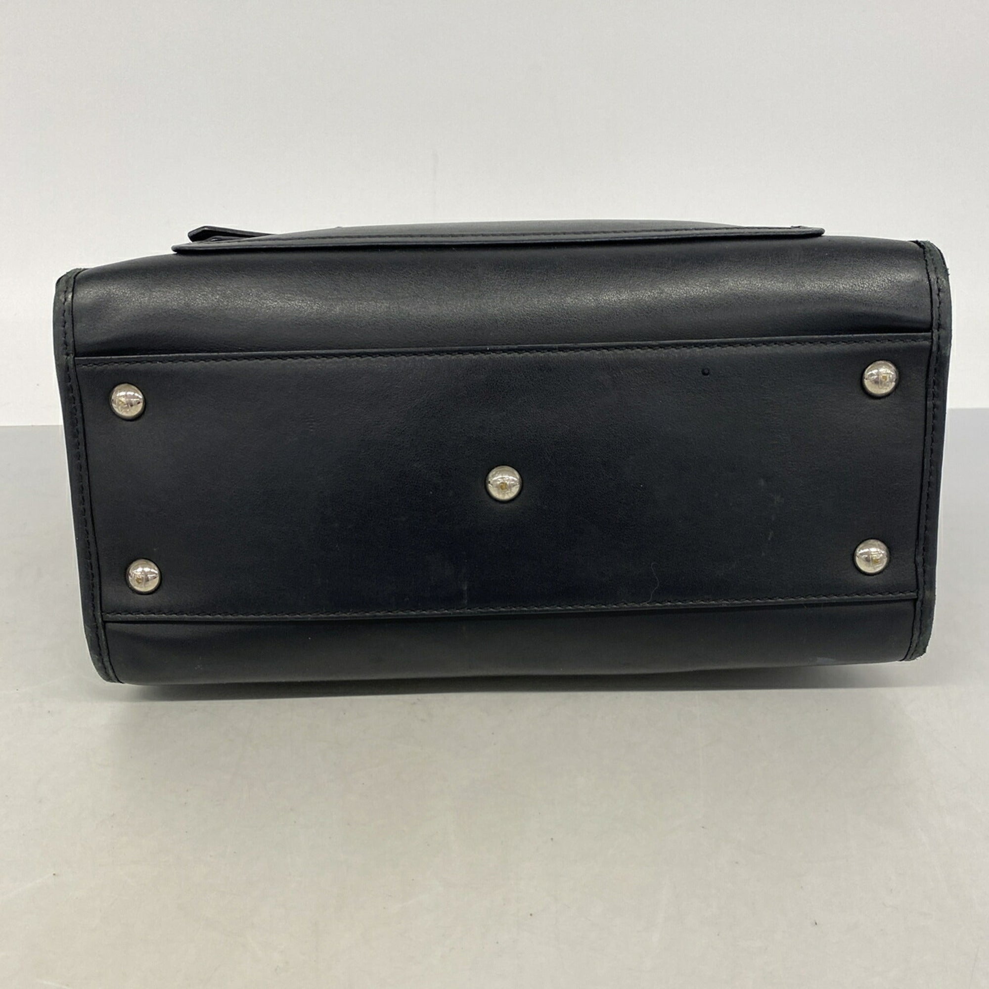 Fendi Black Leather Handbag (Pre-Owned)