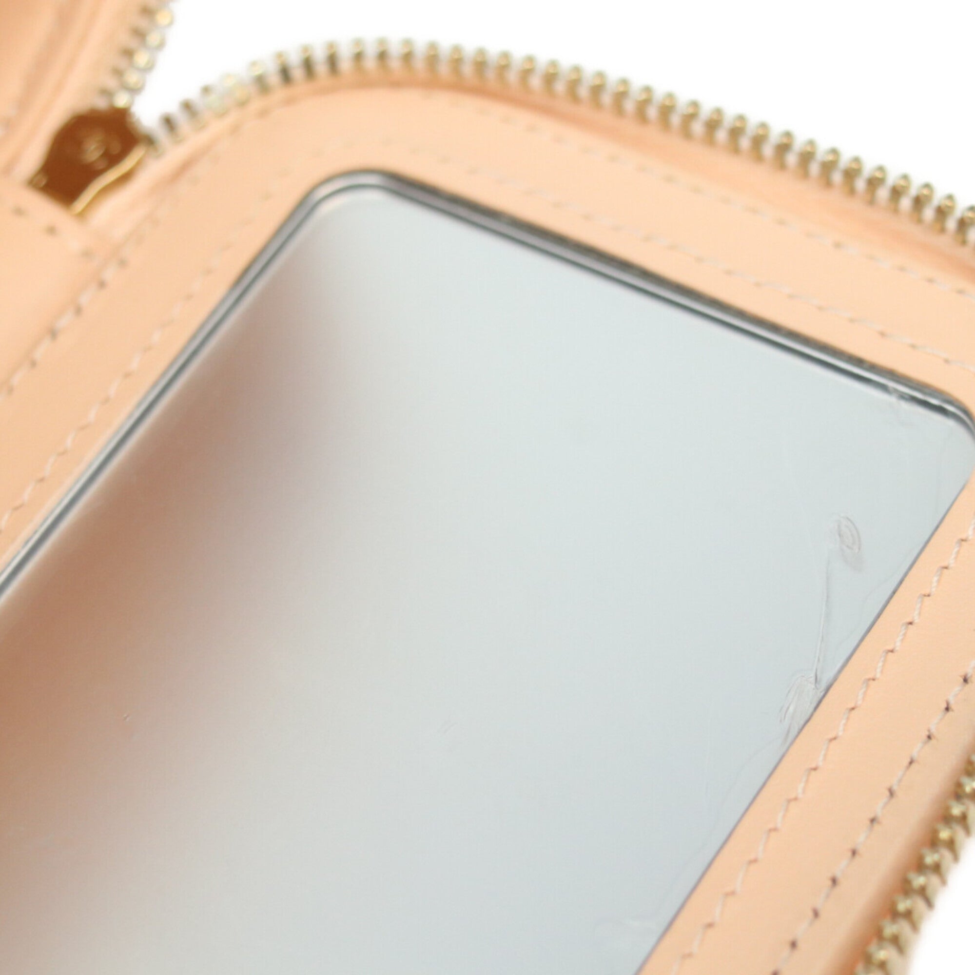 Chanel Pink Grained Calfskin Shoulder Bag (Pre-Owned)