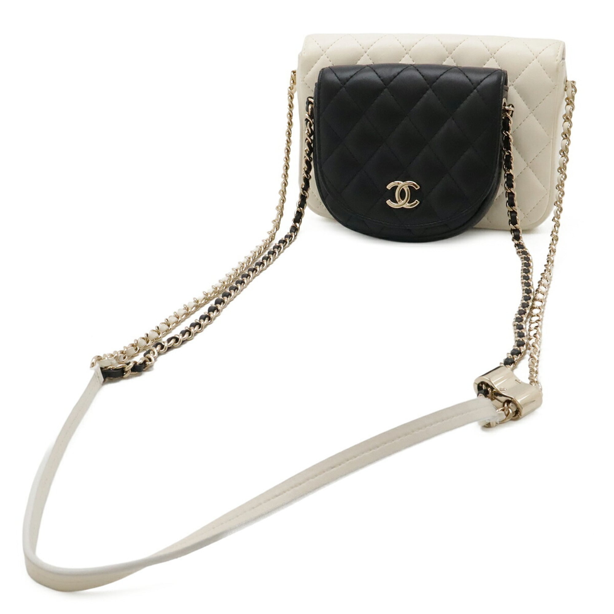 Chanel Matelasse Black Ivory Leather Pochette Shoulder Bag (Pre-Owned)