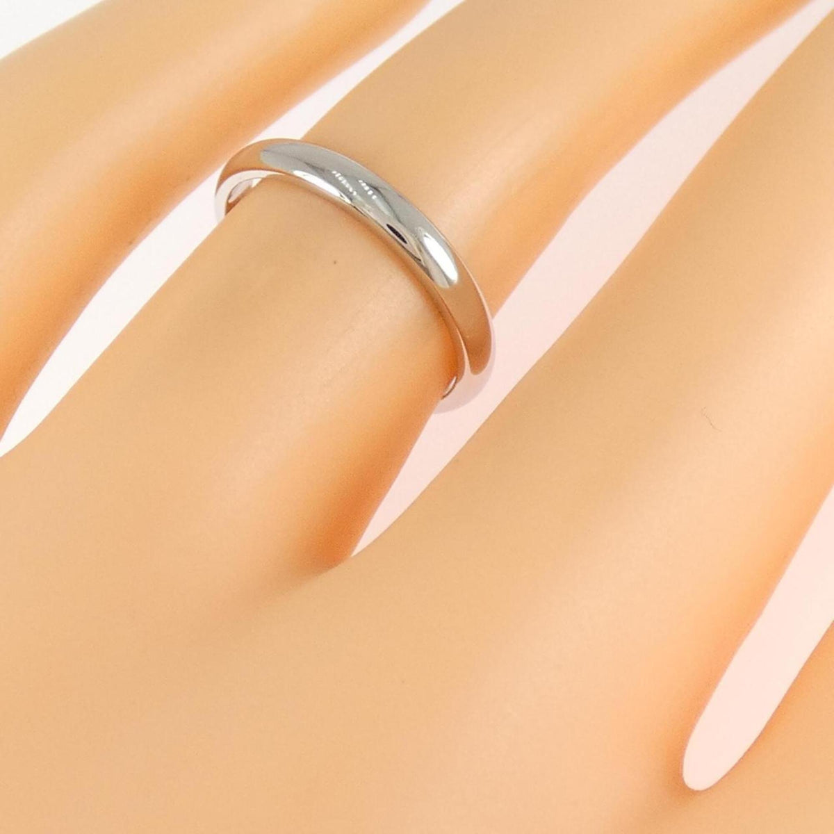 Cartier Wedding Ring (Pre-Owned)