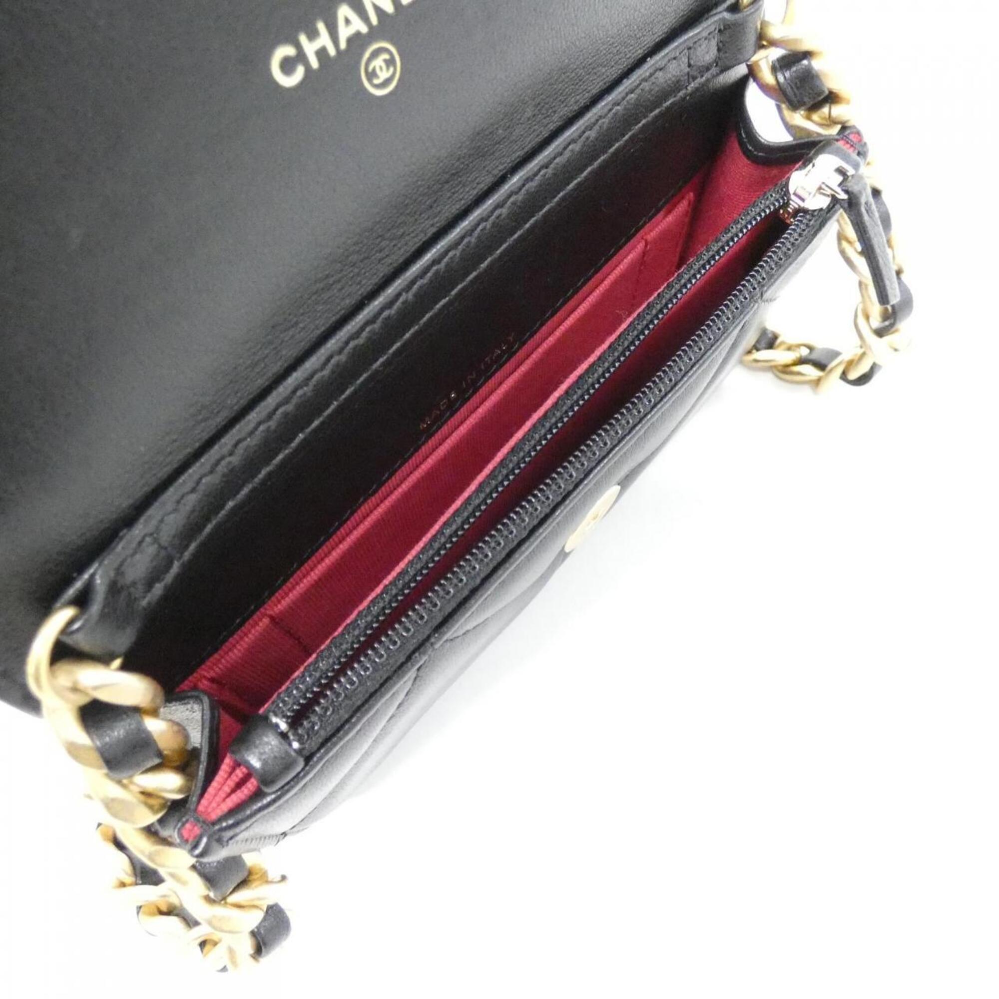 Chanel Black Leather Handbag Shoulder Bag (Pre-Owned)