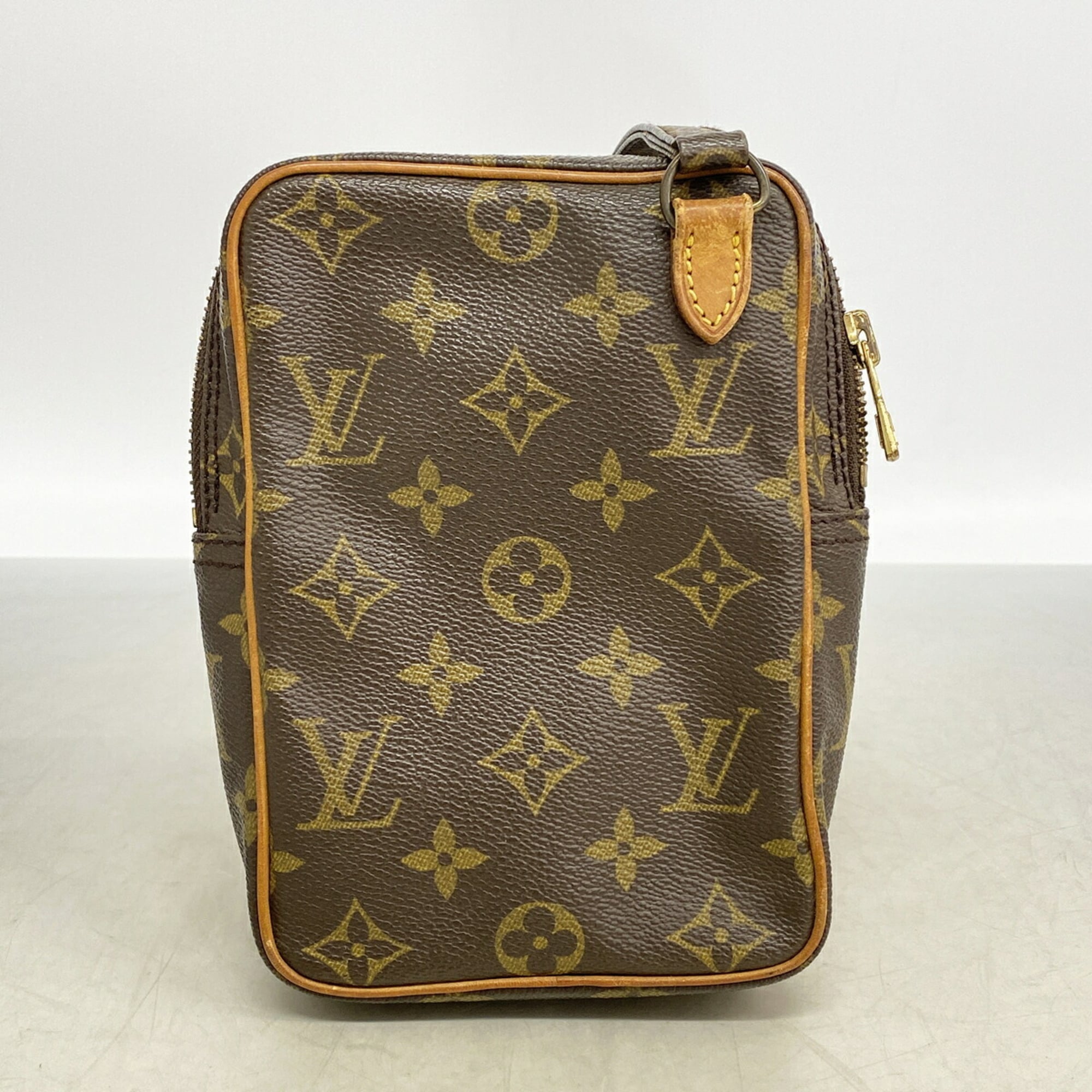 Louis Vuitton Brown Shoulder Bag (Pre-Owned)