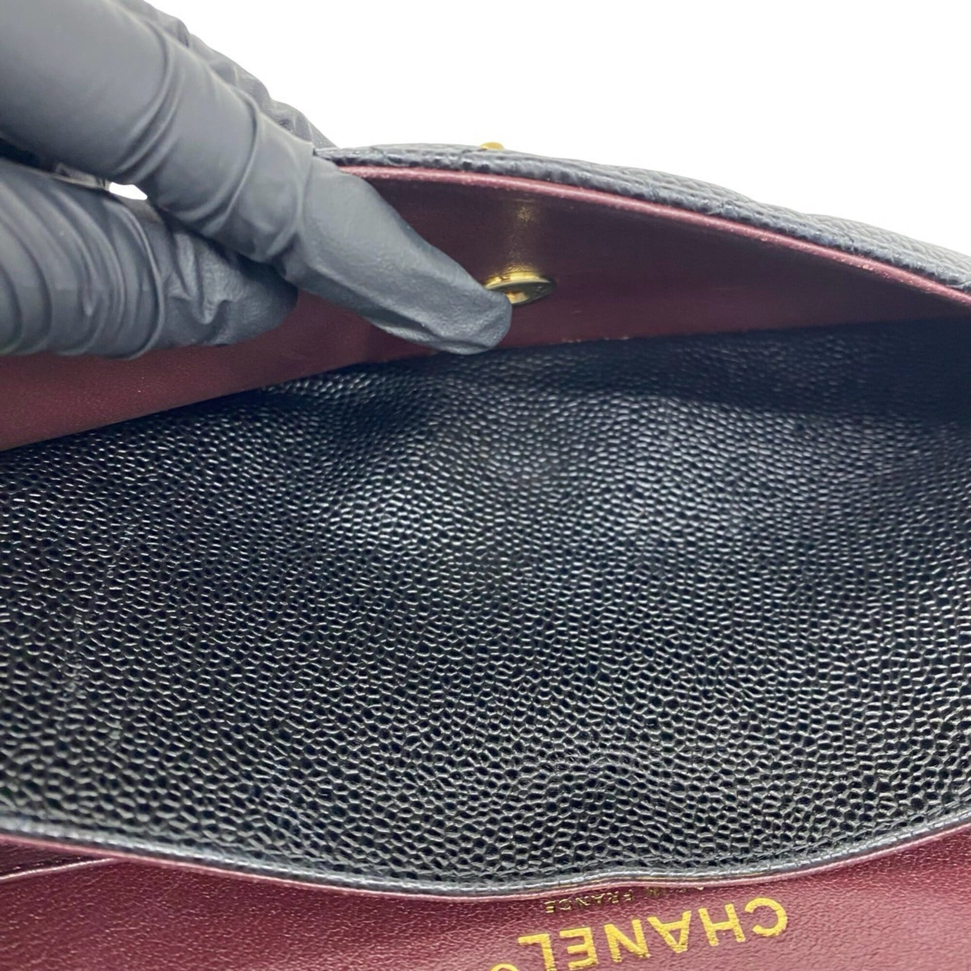 Chanel Black Grained Calfskin Shoulder Bag (Pre-Owned)