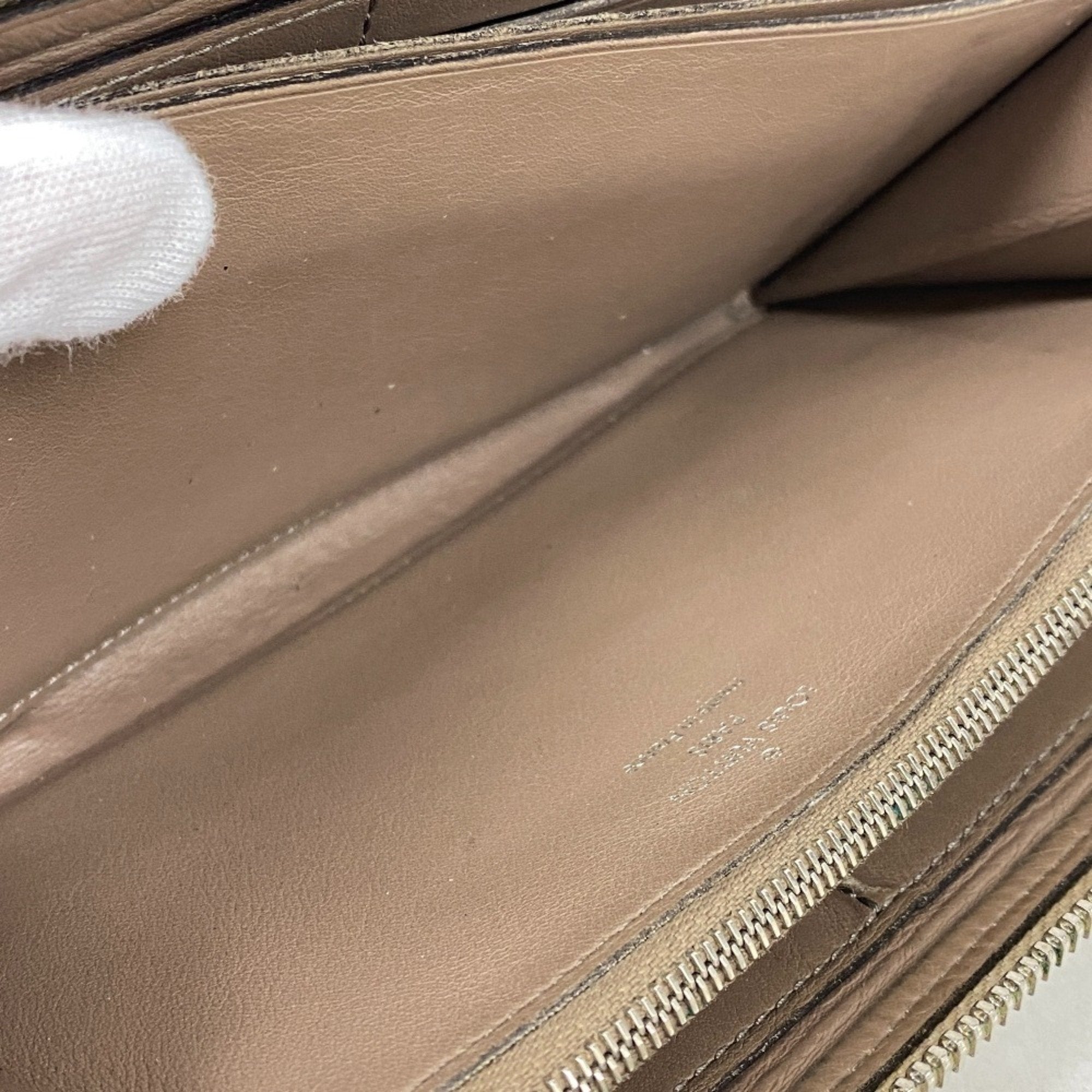 Louis Vuitton Parnassea Beige Leather Long Wallet (Bi-Fold) (Pre-Owned)