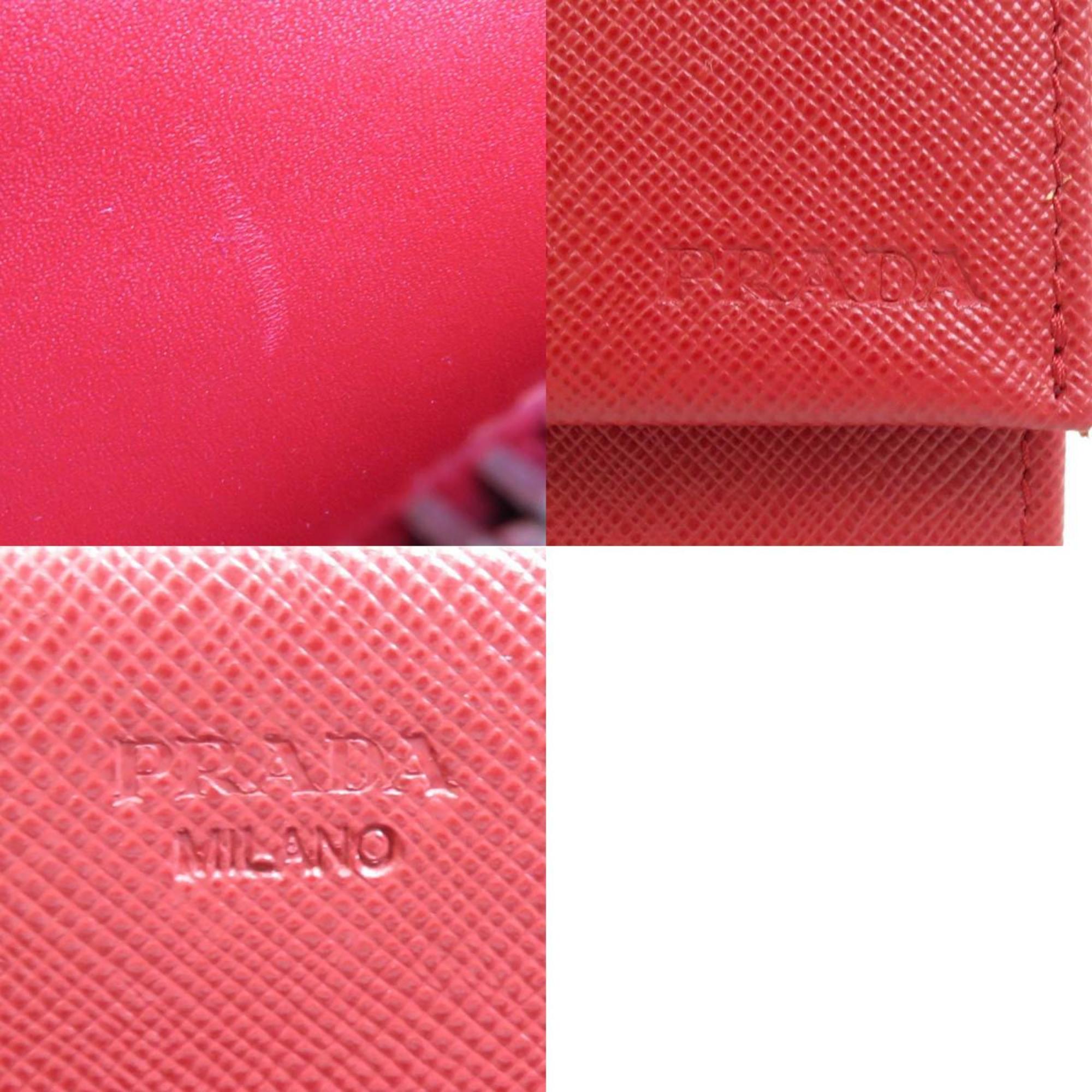 Prada Red Color Leather Long Wallet (Bi-Fold) (Pre-Owned)