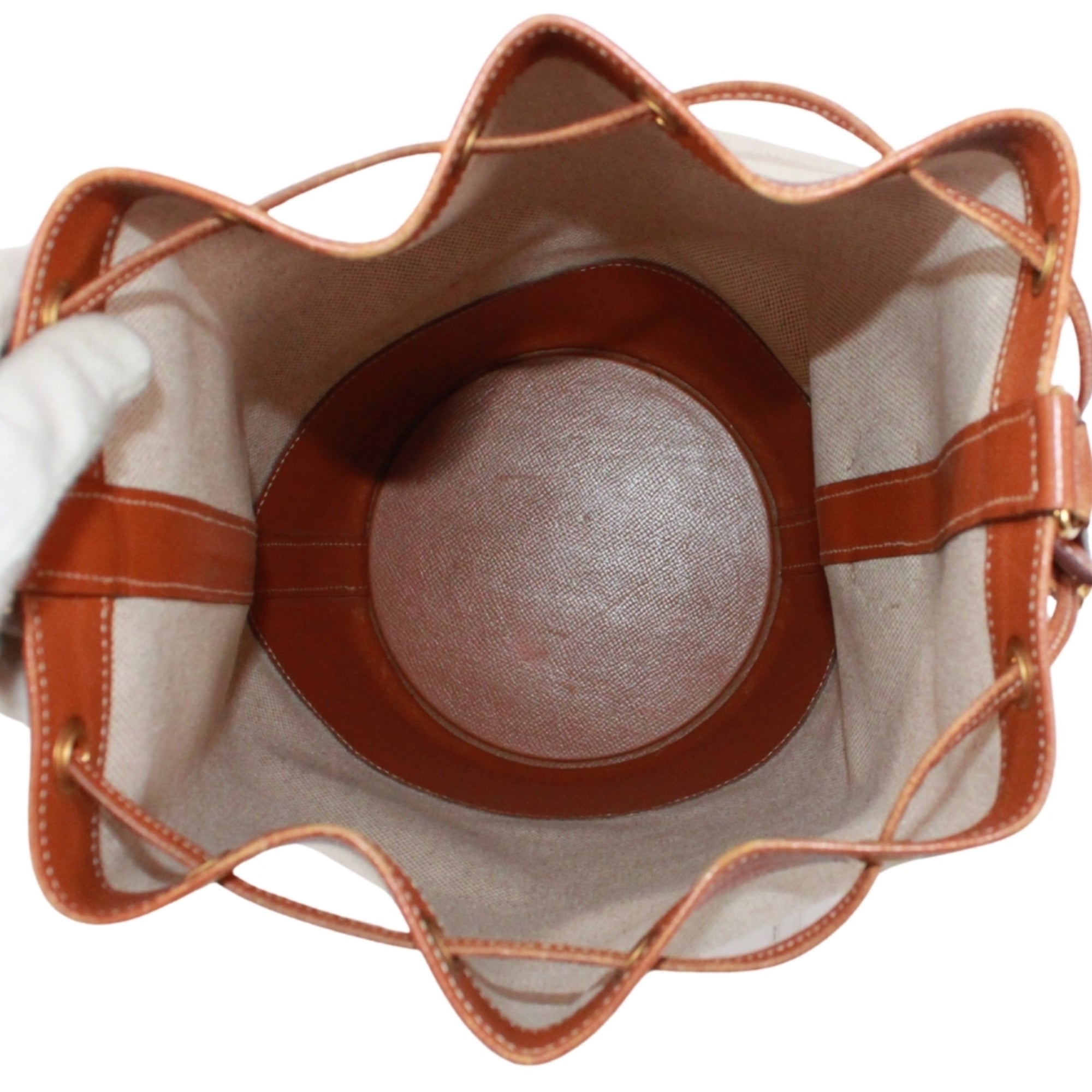 Hermes Brown Ivory Toile H Courchevel Leather Shoulder Bag (Pre-Owned)