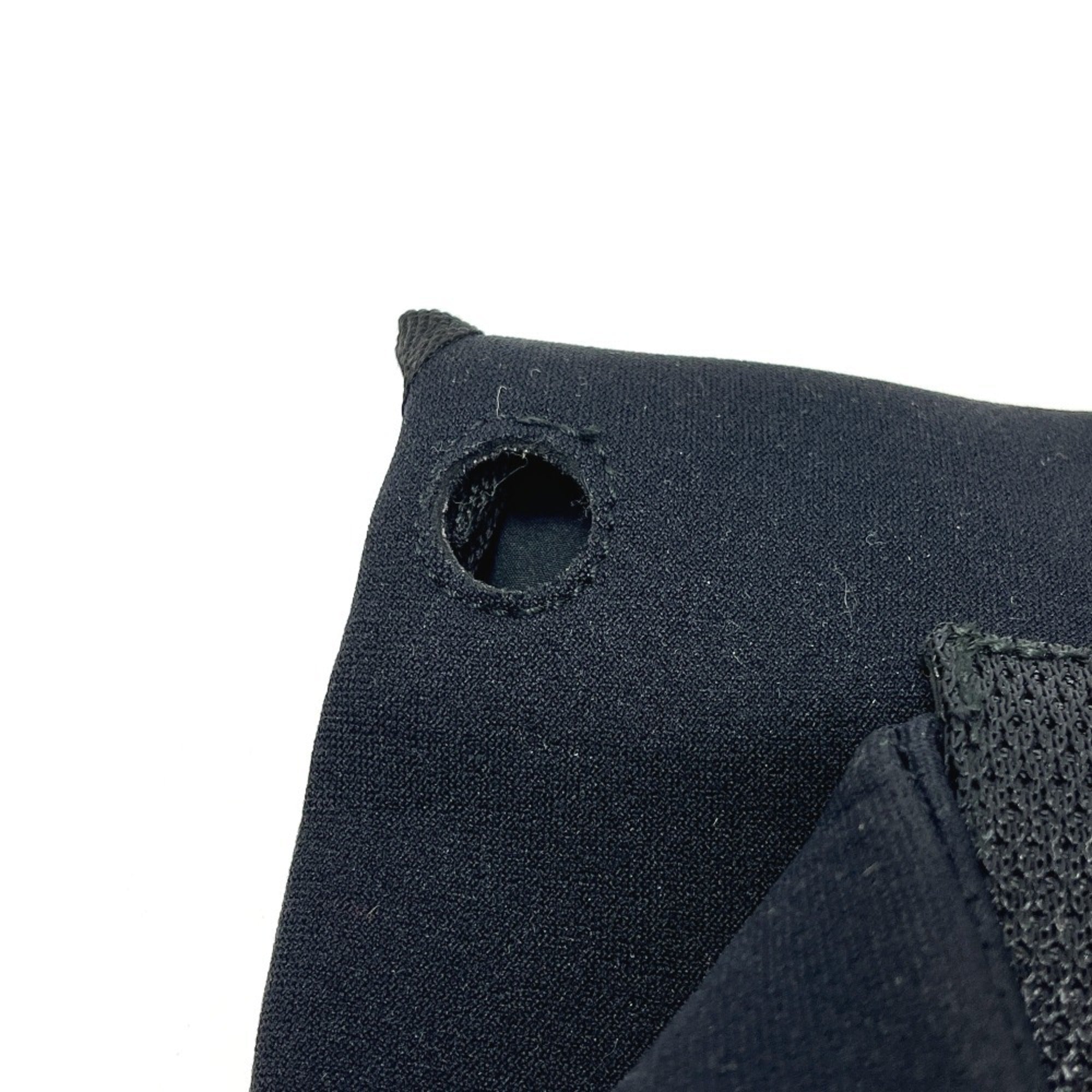 Prada Black Nylon Sling Bag (Pre-Owned)