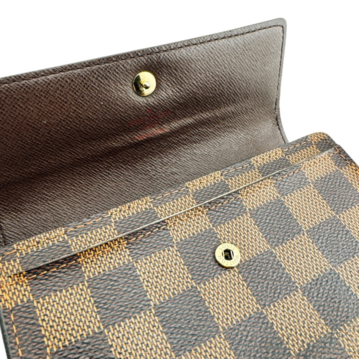 Louis Vuitton Damier Brown Leather Wallet (Tri-Fold) (Pre-Owned)