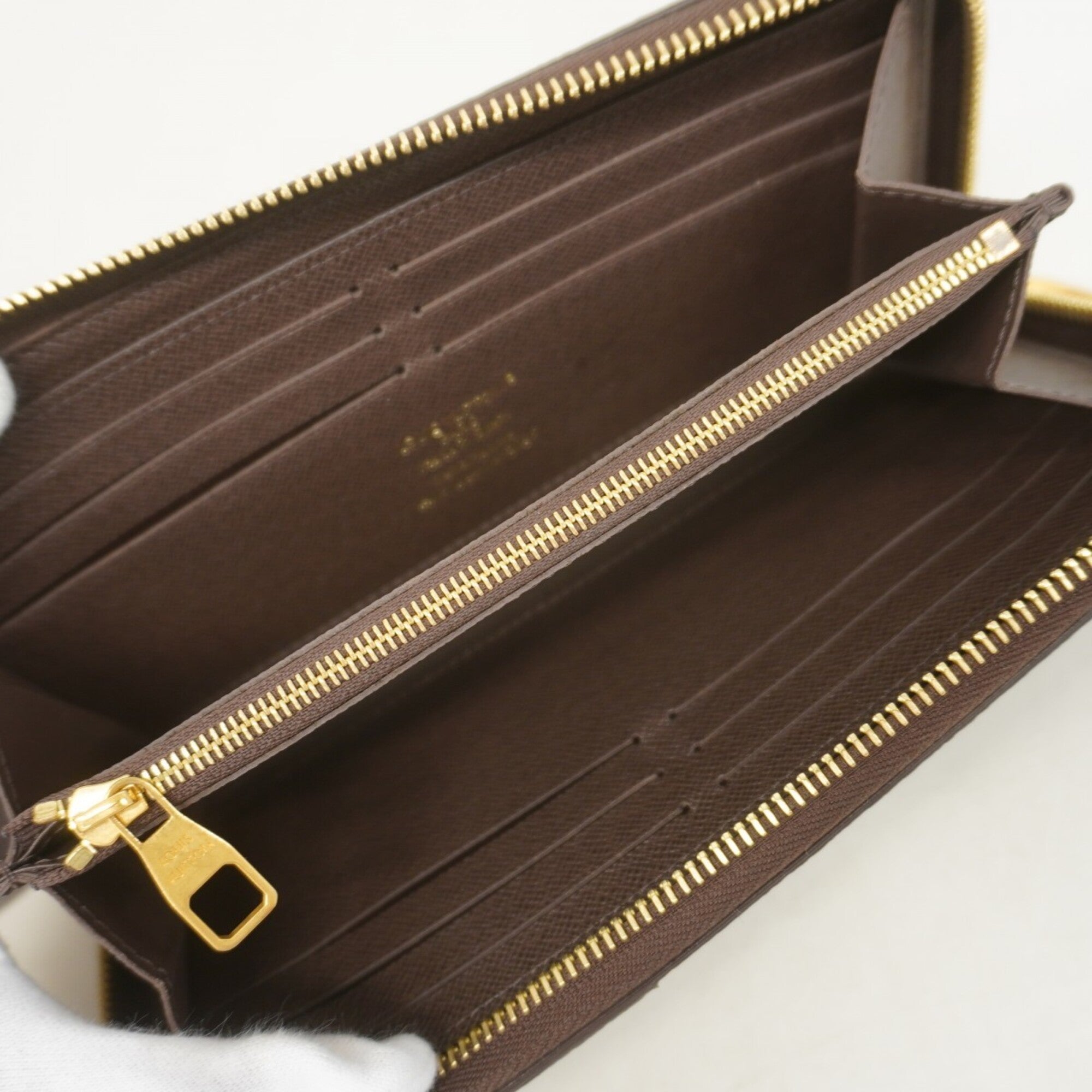 Louis Vuitton Brown Long Wallet (Bi-Fold) (Pre-Owned)