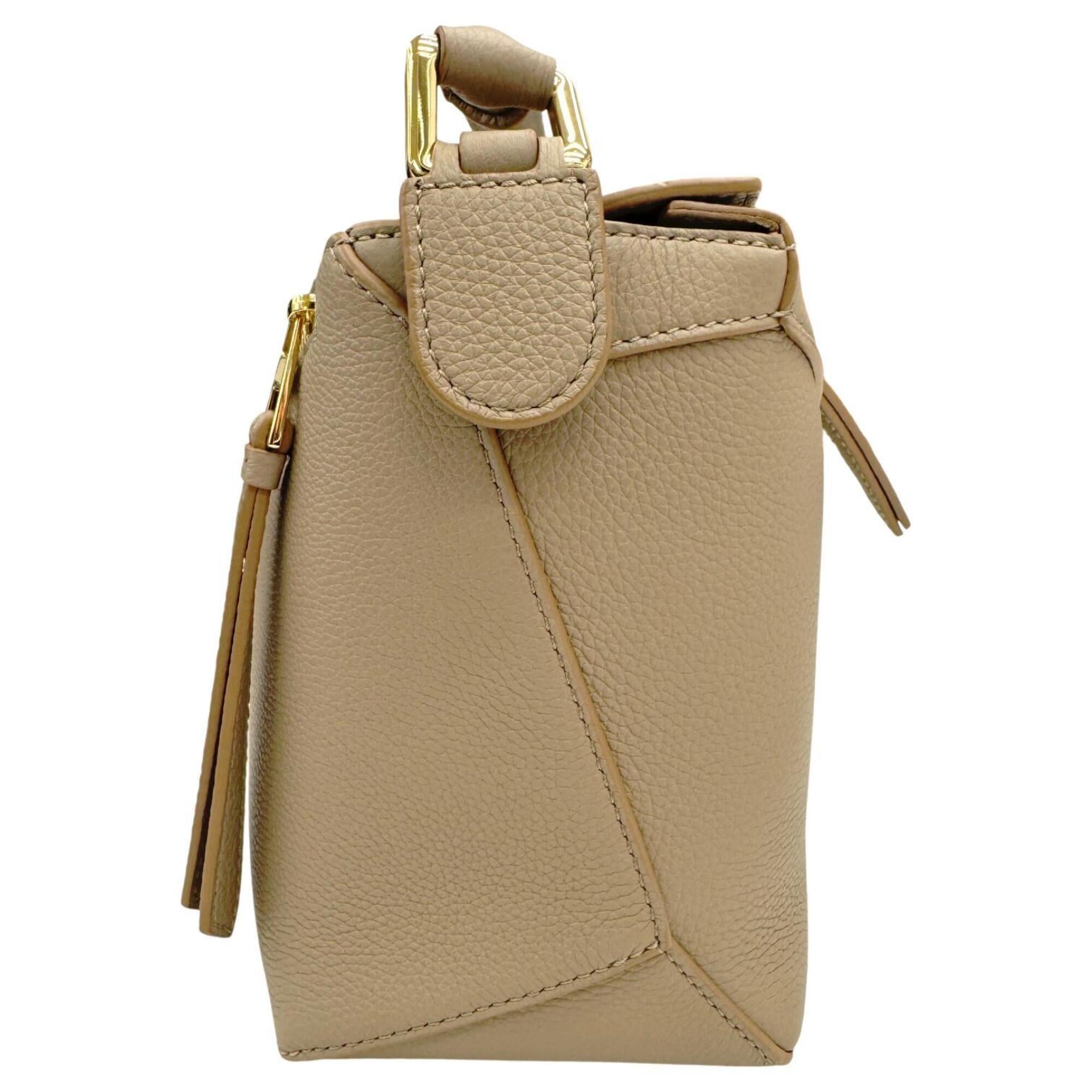 Loewe Sand Leather Handbag Shoulder Bag (Pre-Owned)