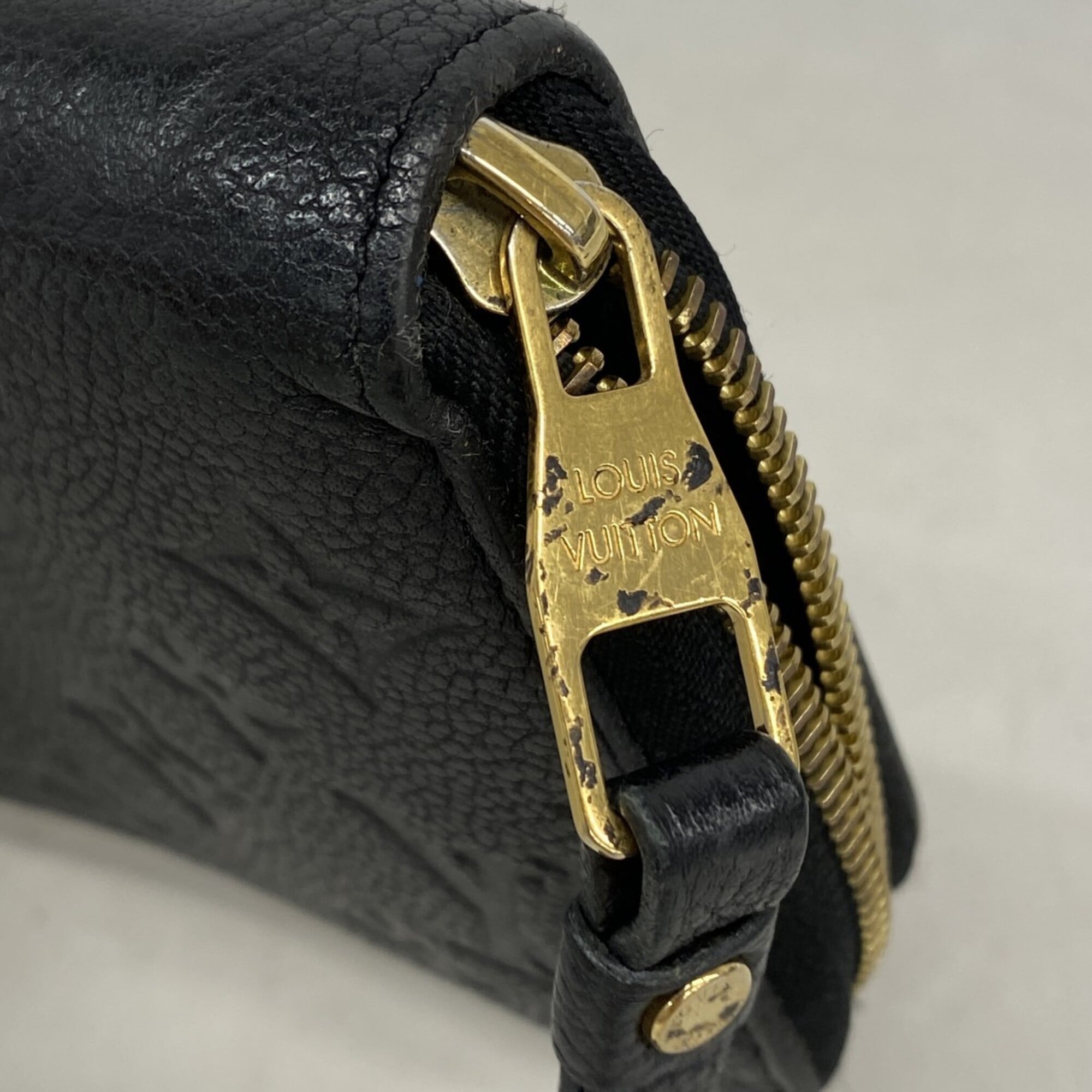 Louis Vuitton Noir Long Wallet (Bi-Fold) (Pre-Owned)