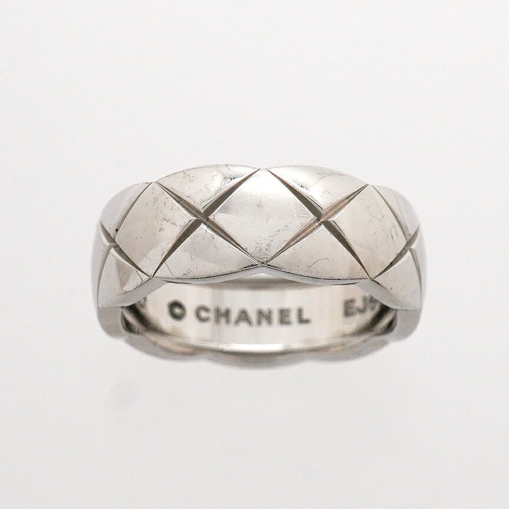 Chanel White Gold (18K) Band Ring (Pre-Owned)