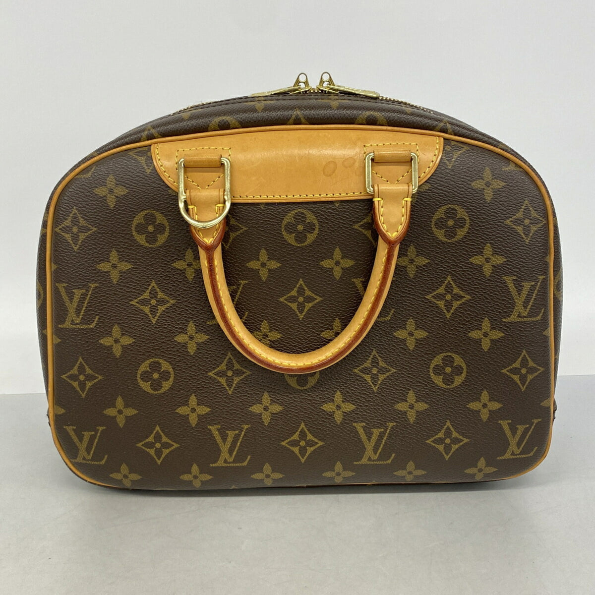 Louis Vuitton Brown Handbag (Pre-Owned)