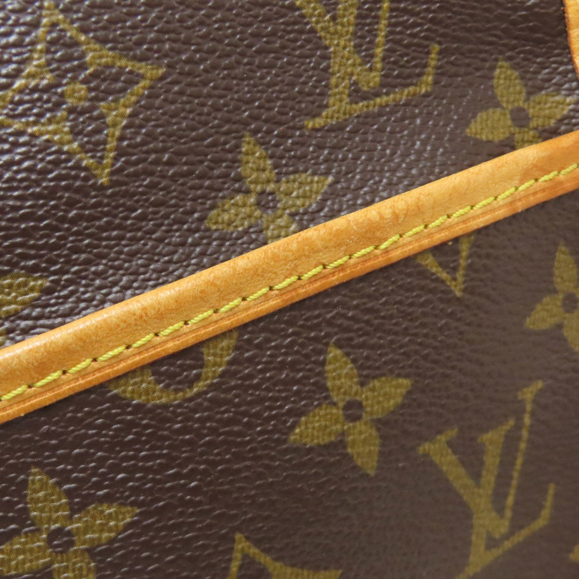 Louis Vuitton Brown Monogram Monogram Shoulder Bag (Pre-Owned)