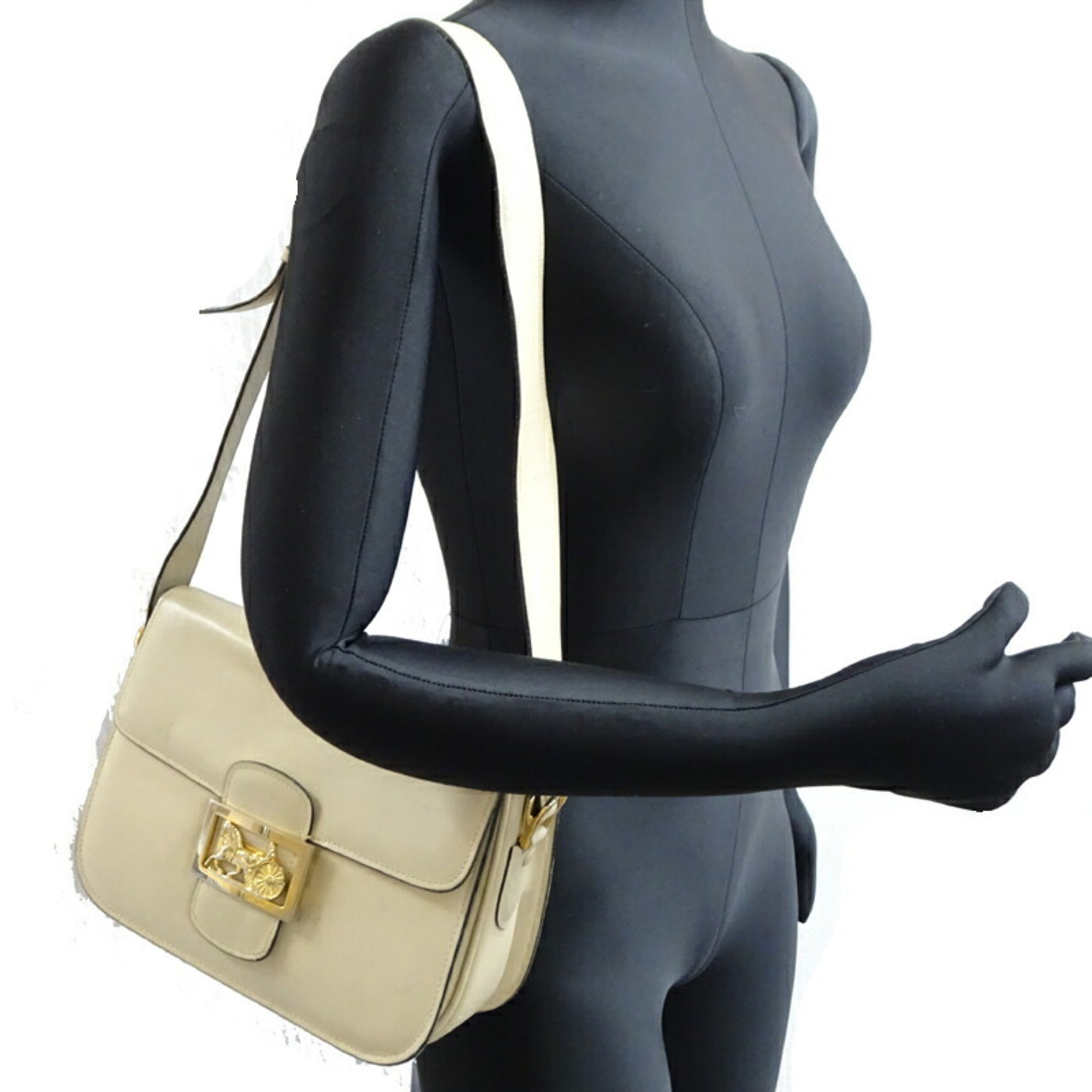 Celine Ivory Leather Shoulder Bag (Pre-Owned)
