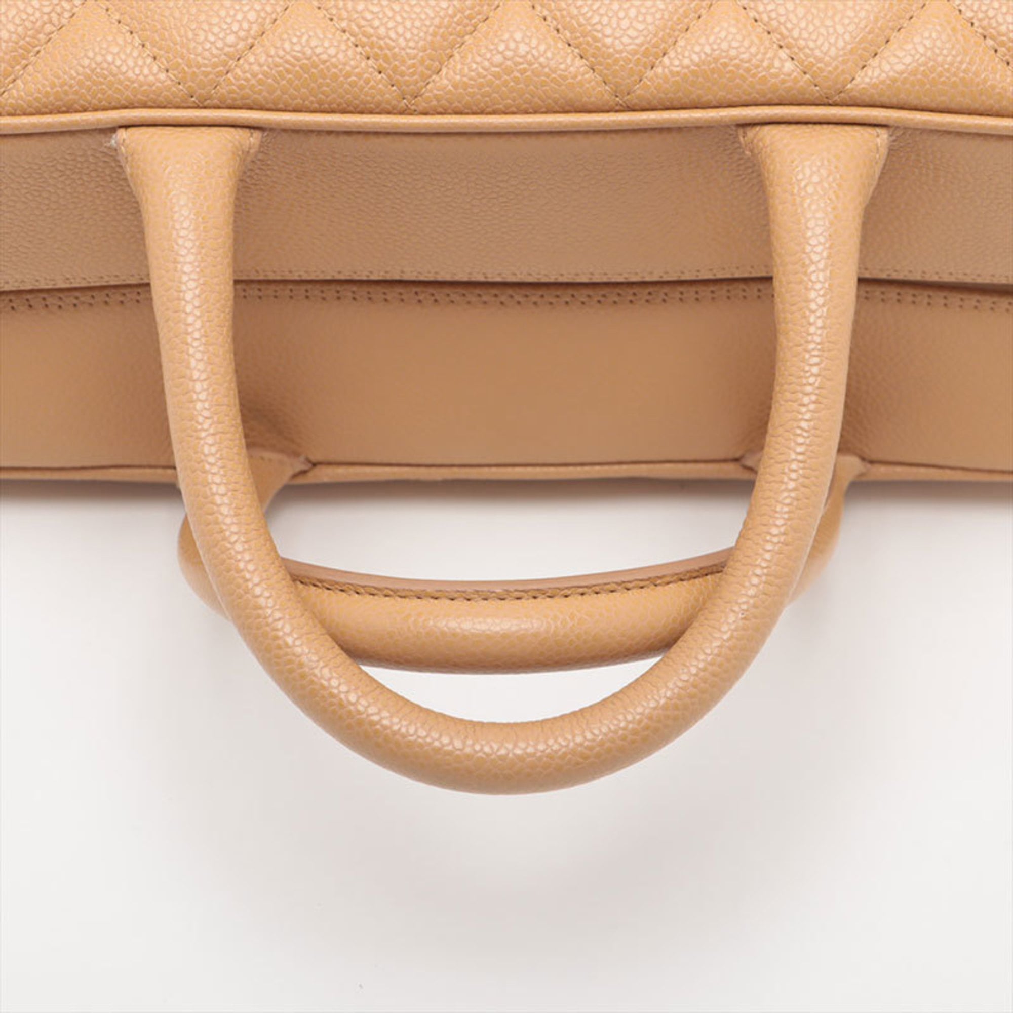 Chanel Matelasse Beige Grained Calfskin Handbag (Pre-Owned)