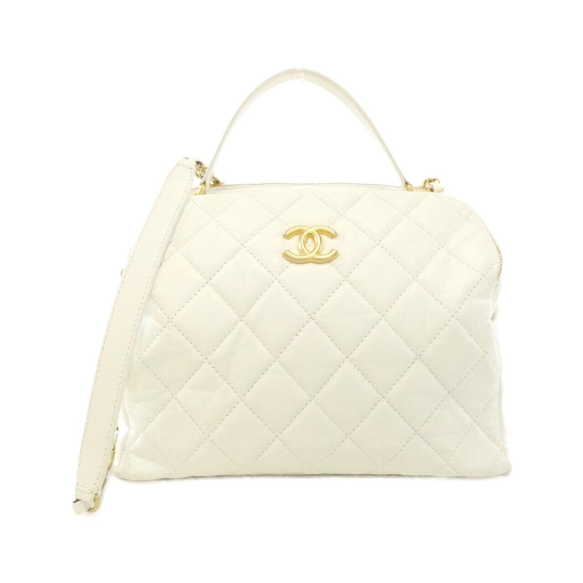 Chanel White Leather Handbag (Pre-Owned)