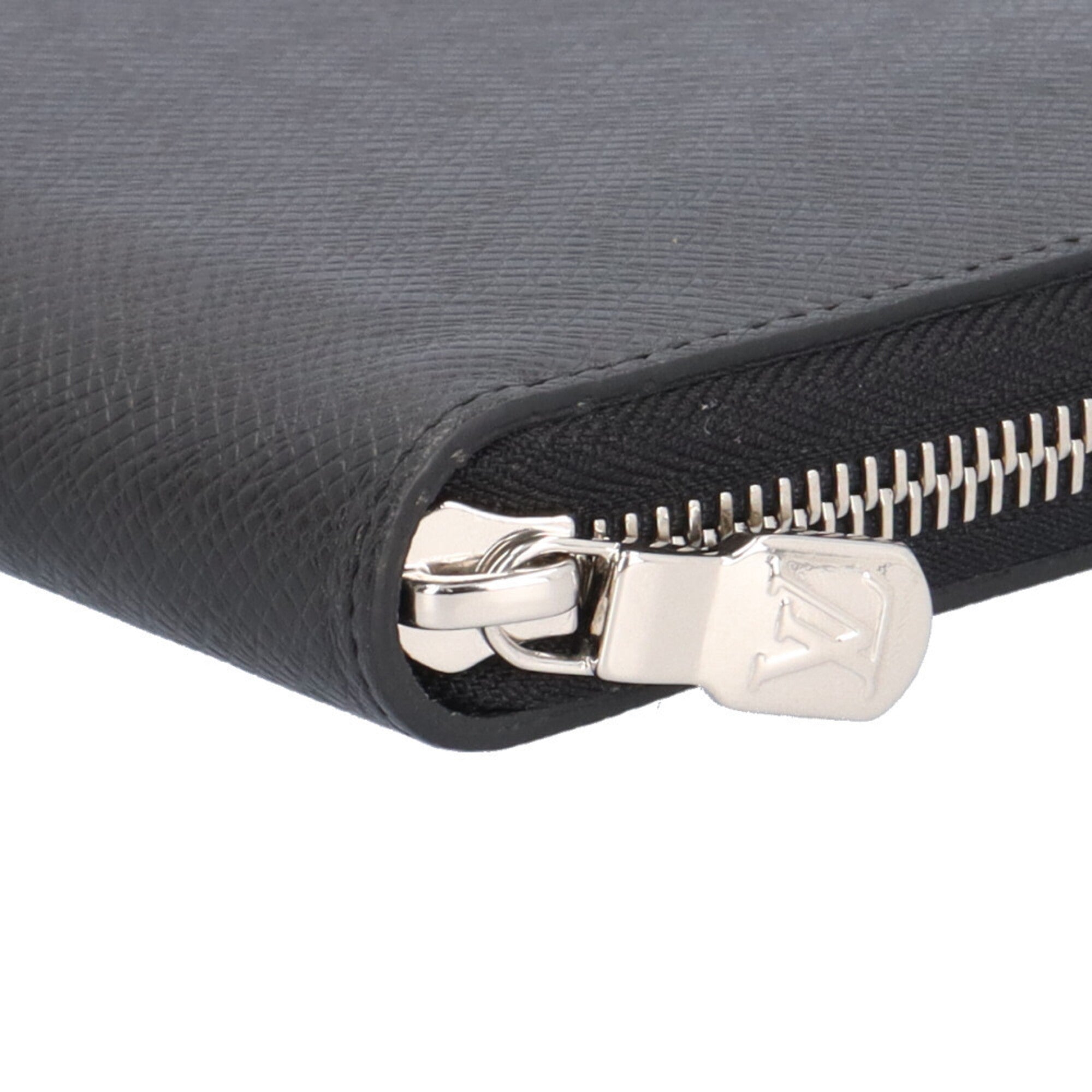 Louis Vuitton Black Or Taiga Leather Coin Purse/Coin Case (Pre-Owned)