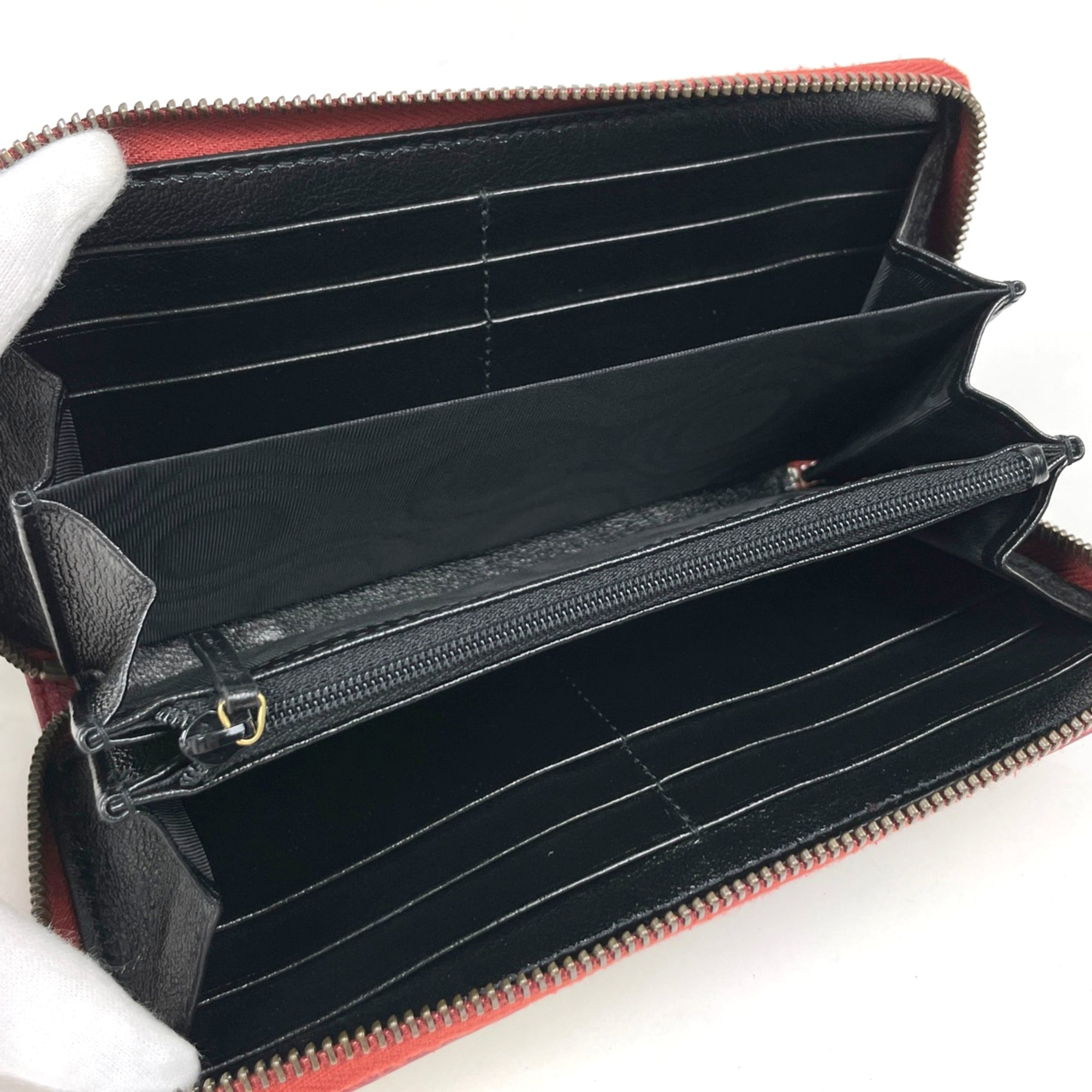 Gucci Multi-Color Red Color Leather Long Wallet (Bi-Fold) (Pre-Owned)