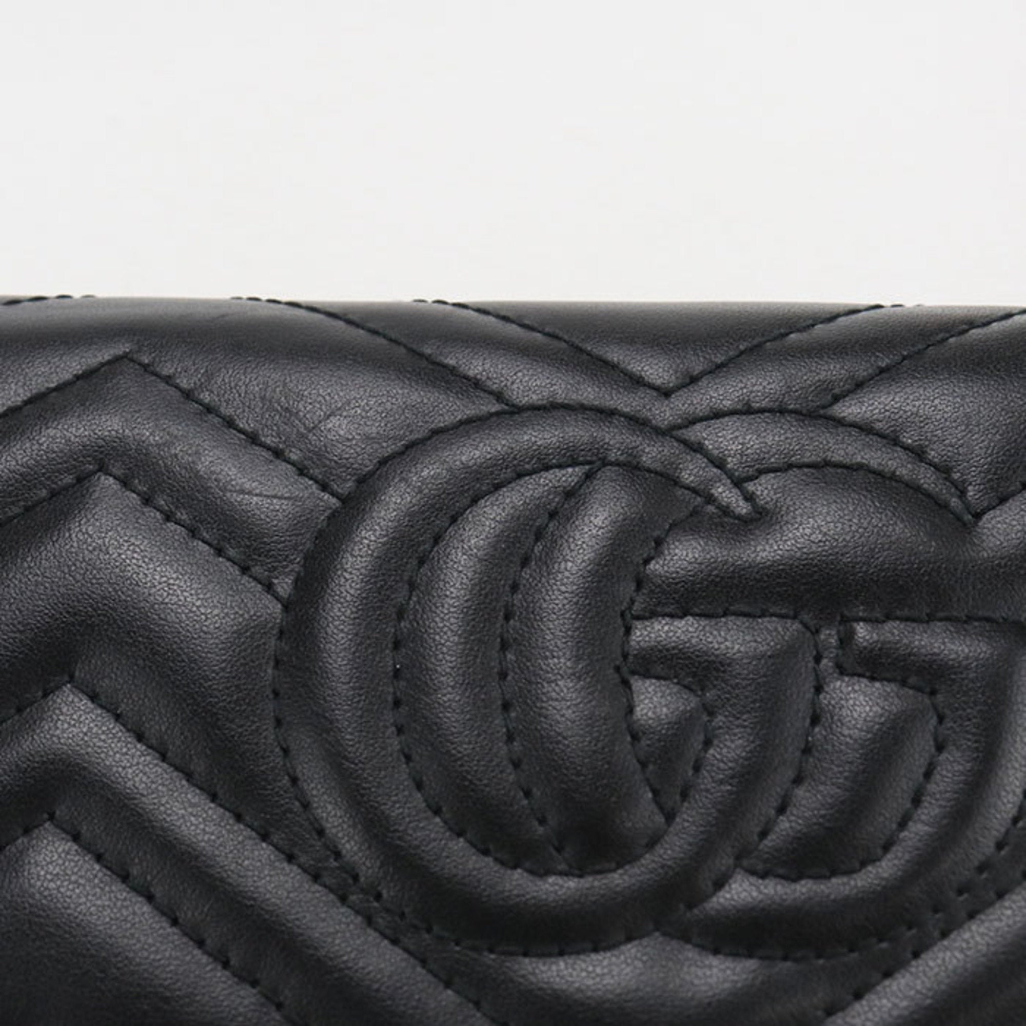 Gucci Black Leather Long Wallet (Bi-Fold) (Pre-Owned)