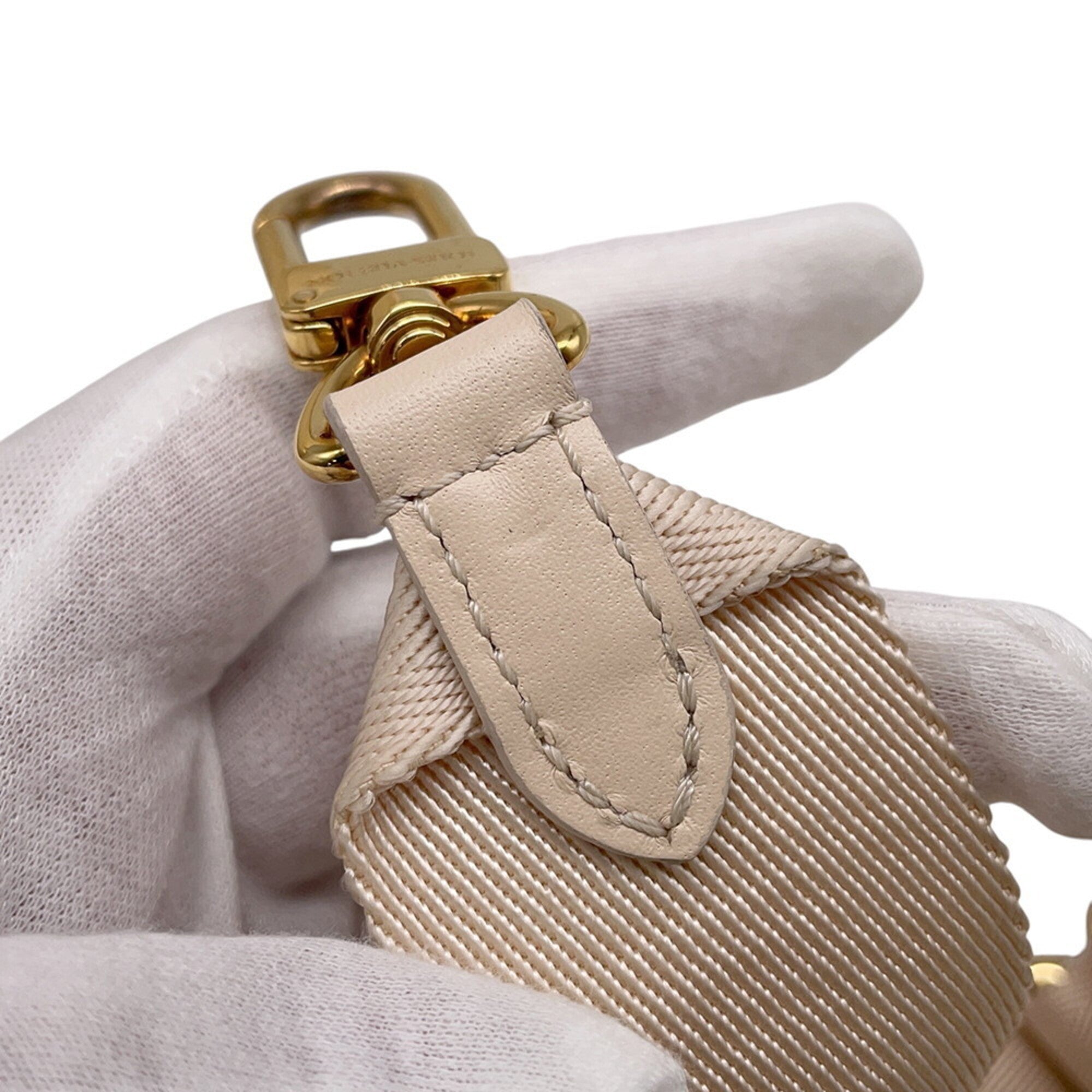 Louis Vuitton White Monogram Empreinte Handbag Shoulder Bag (Pre-Owned)