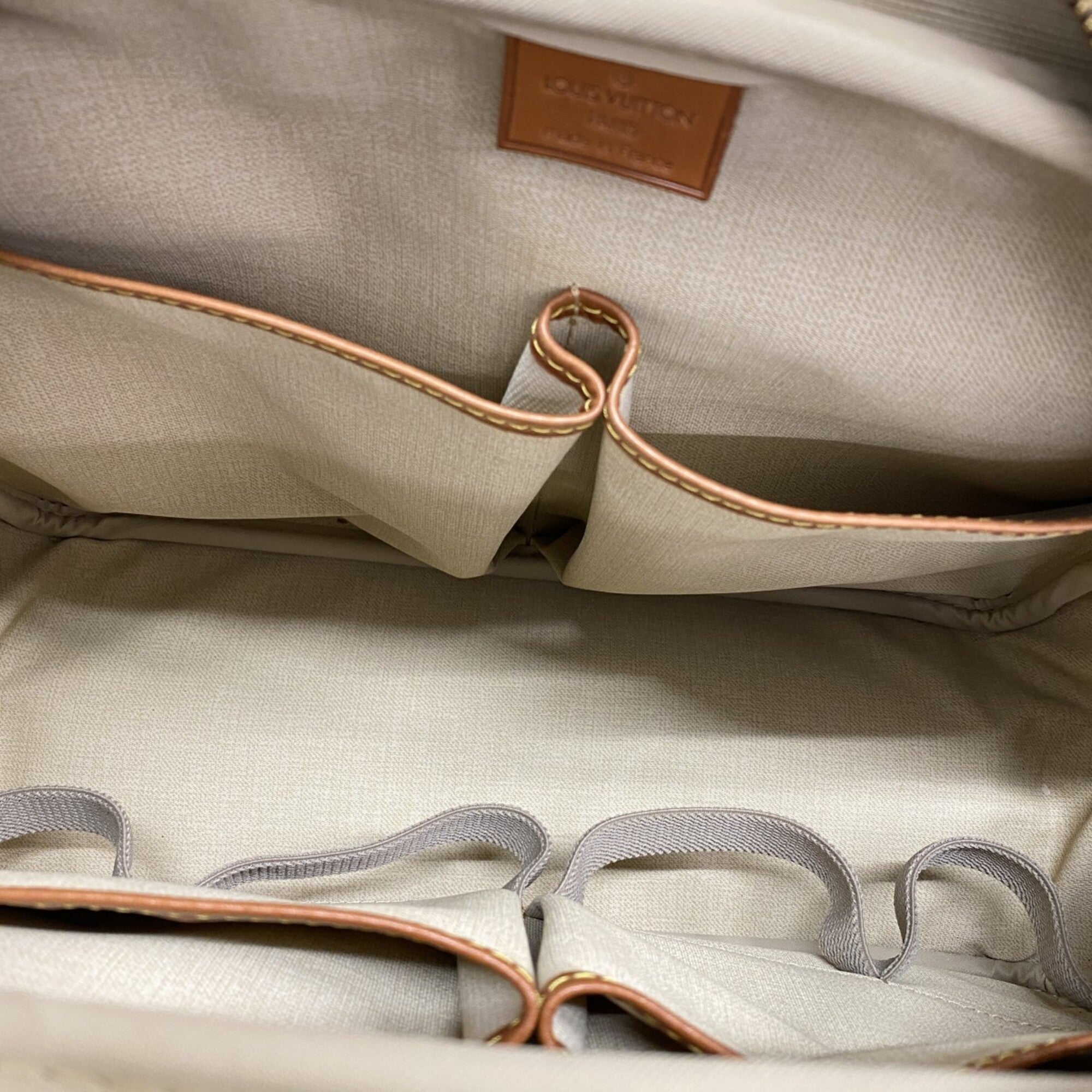 Louis Vuitton Brown Handbag (Pre-Owned)