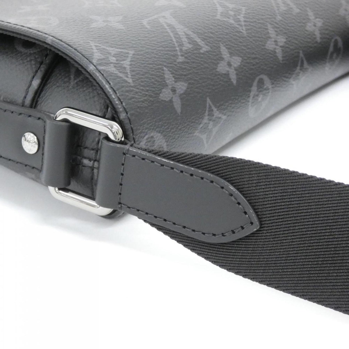 Louis Vuitton Black Coated Canvas Shoulder Bag (Pre-Owned)