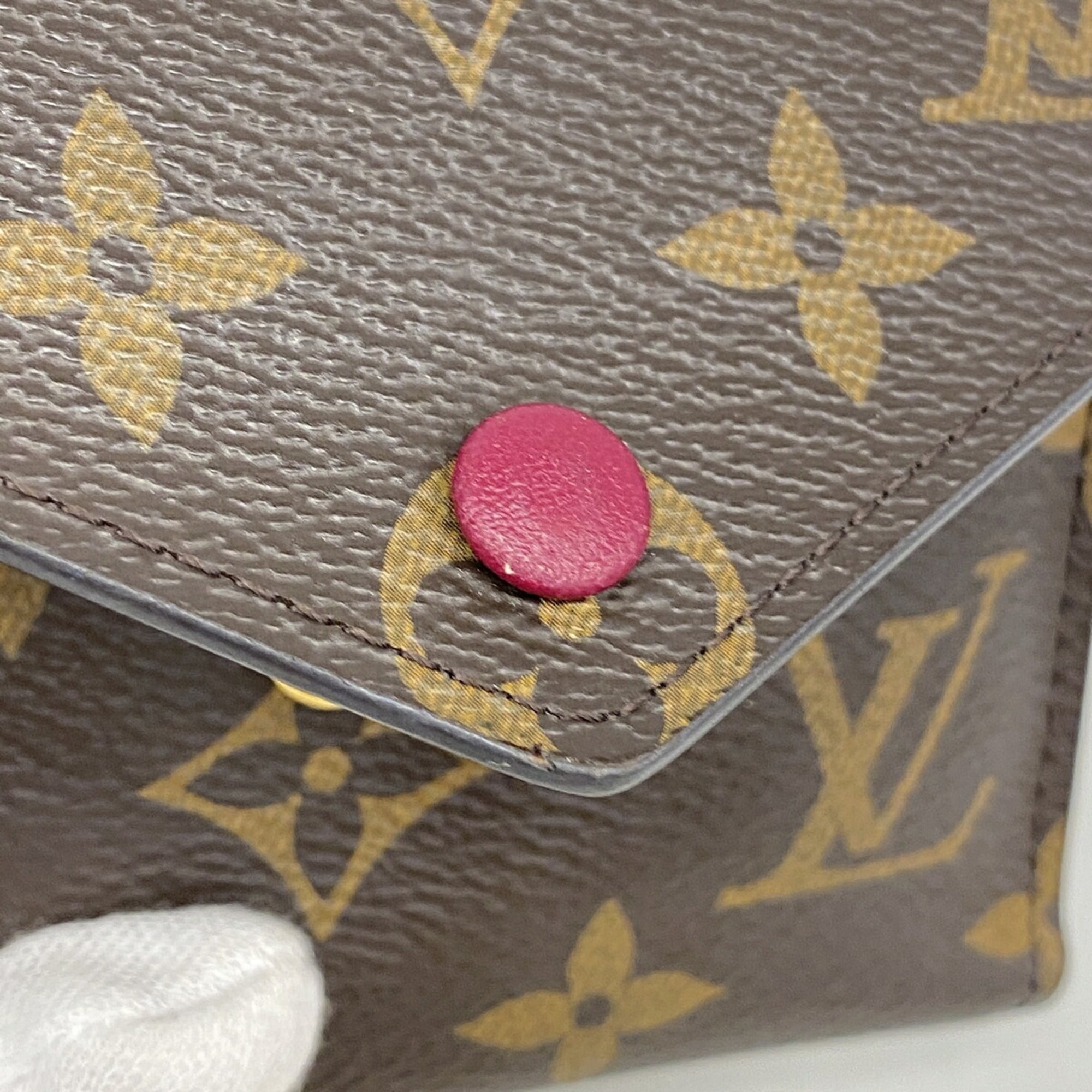 Louis Vuitton Fuchsia Wallet (Tri-Fold) (Pre-Owned)