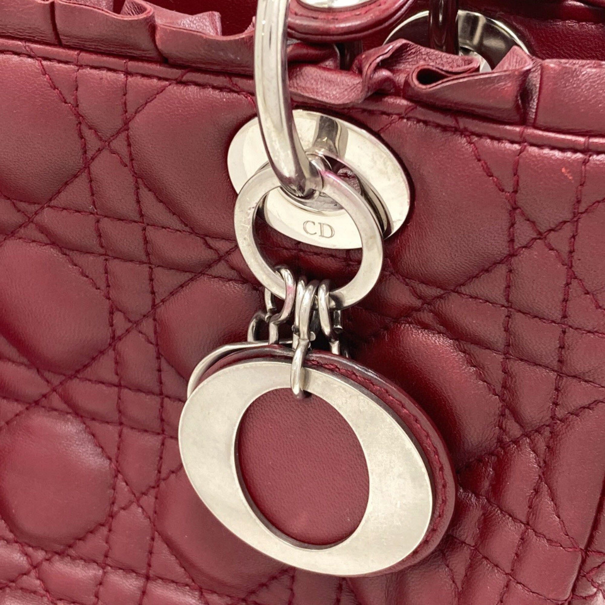 Christian Dior Lady Dior Red Color Leather Handbag (Pre-Owned)